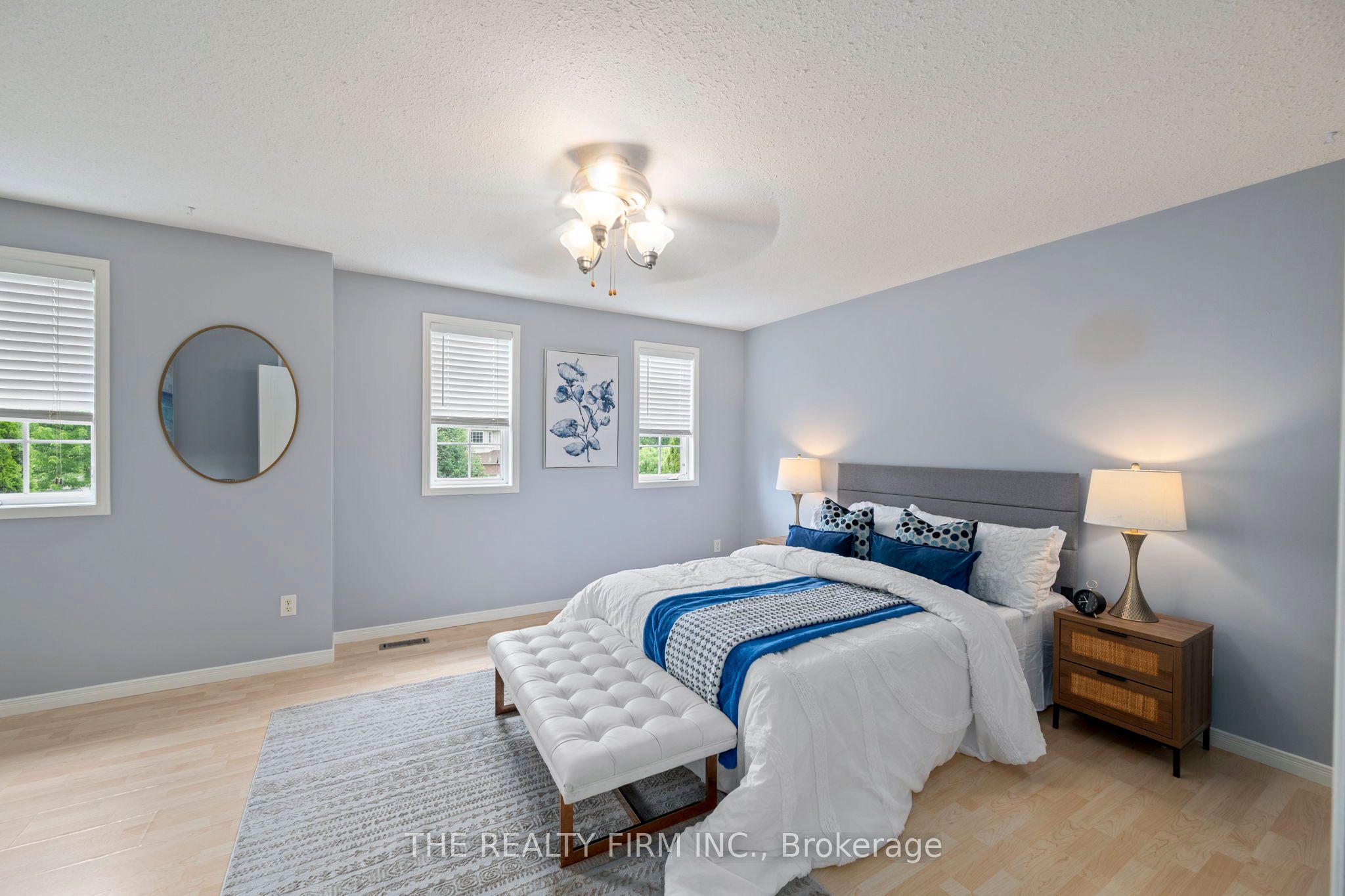567 Fieldgate Circle Property Photo 7