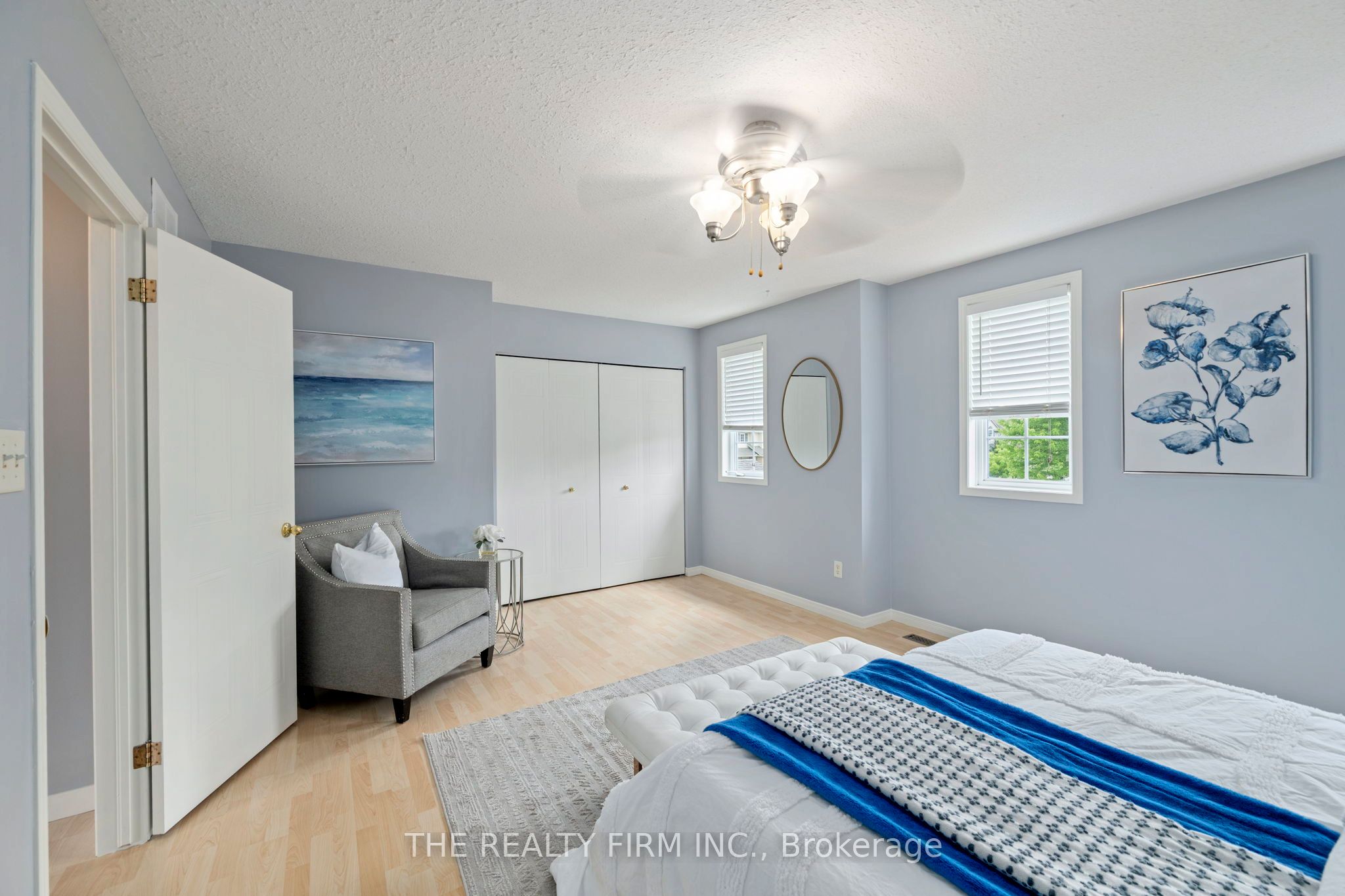 567 Fieldgate Circle Property Photo 8