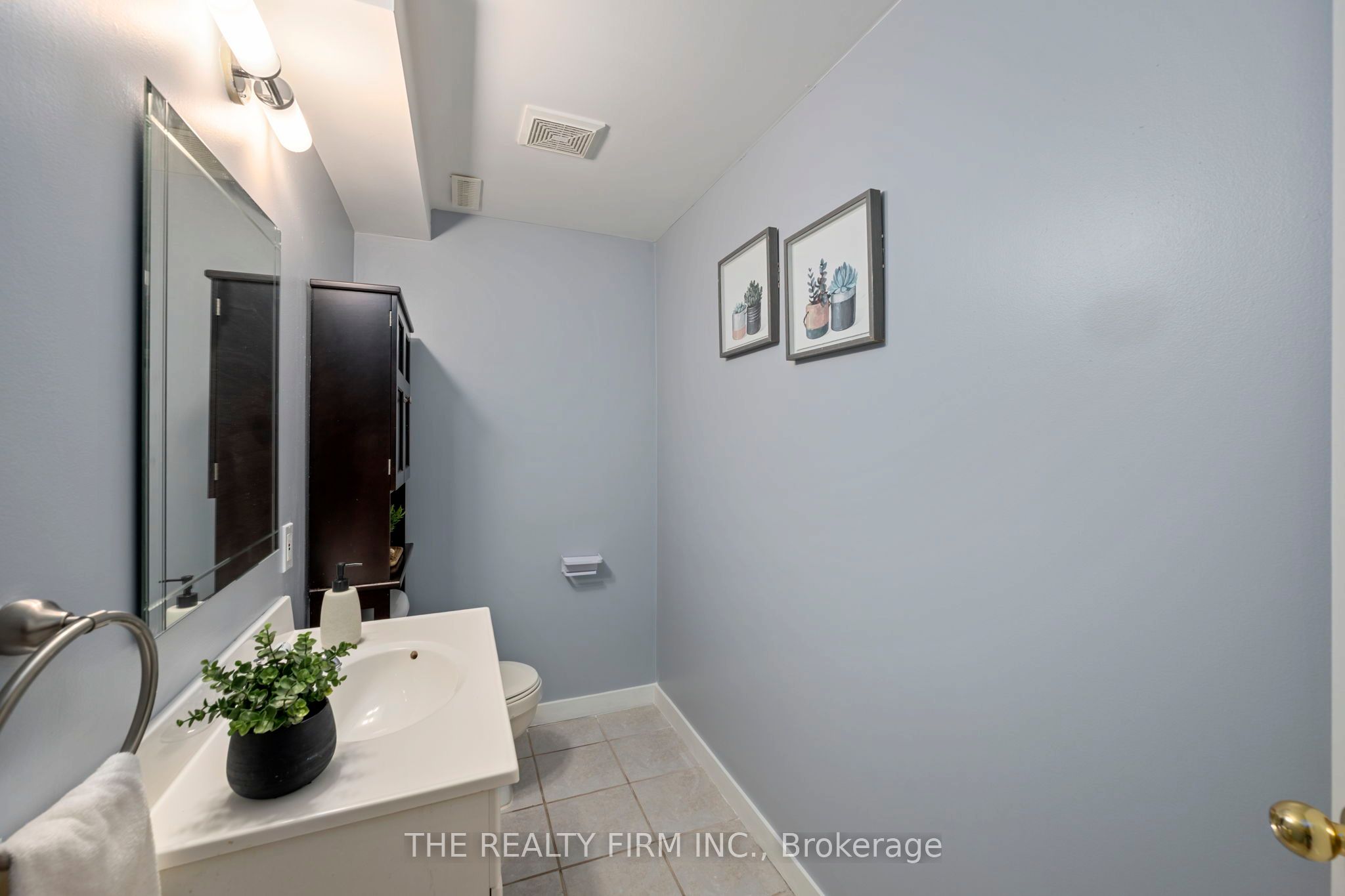 567 Fieldgate Circle Property Photo 13