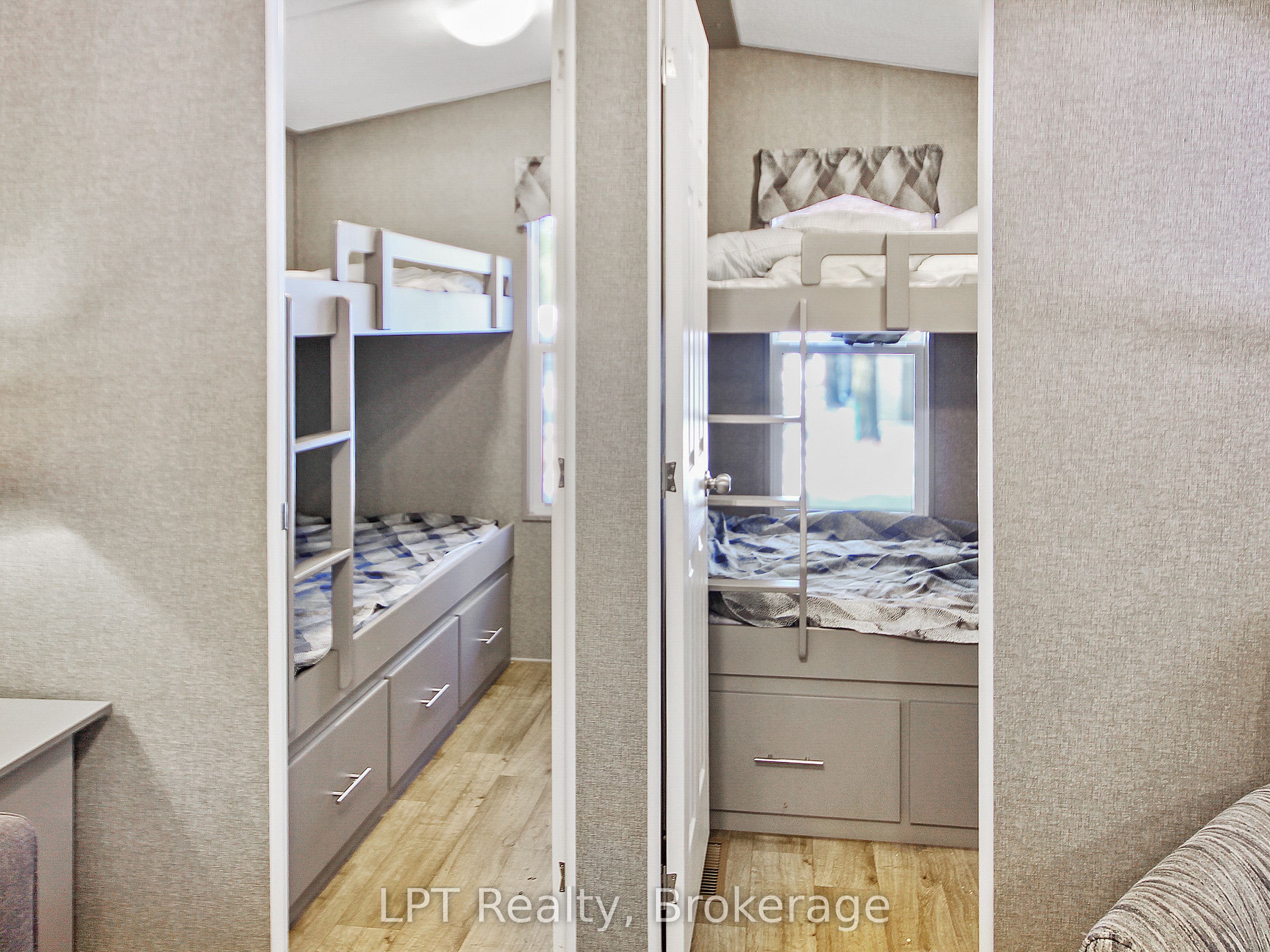13 Southline Avenue P27 Property Photo 13