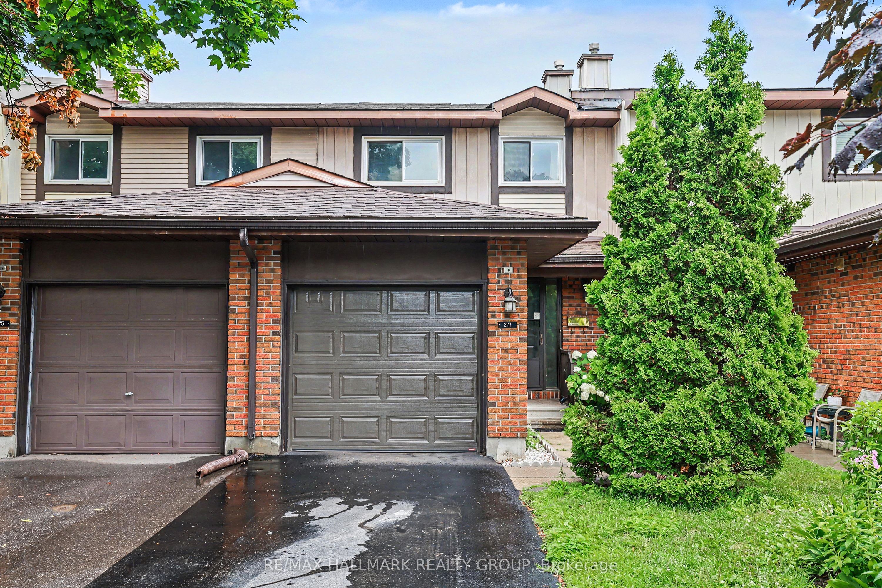 277 Pickford Drive Property Photo 2