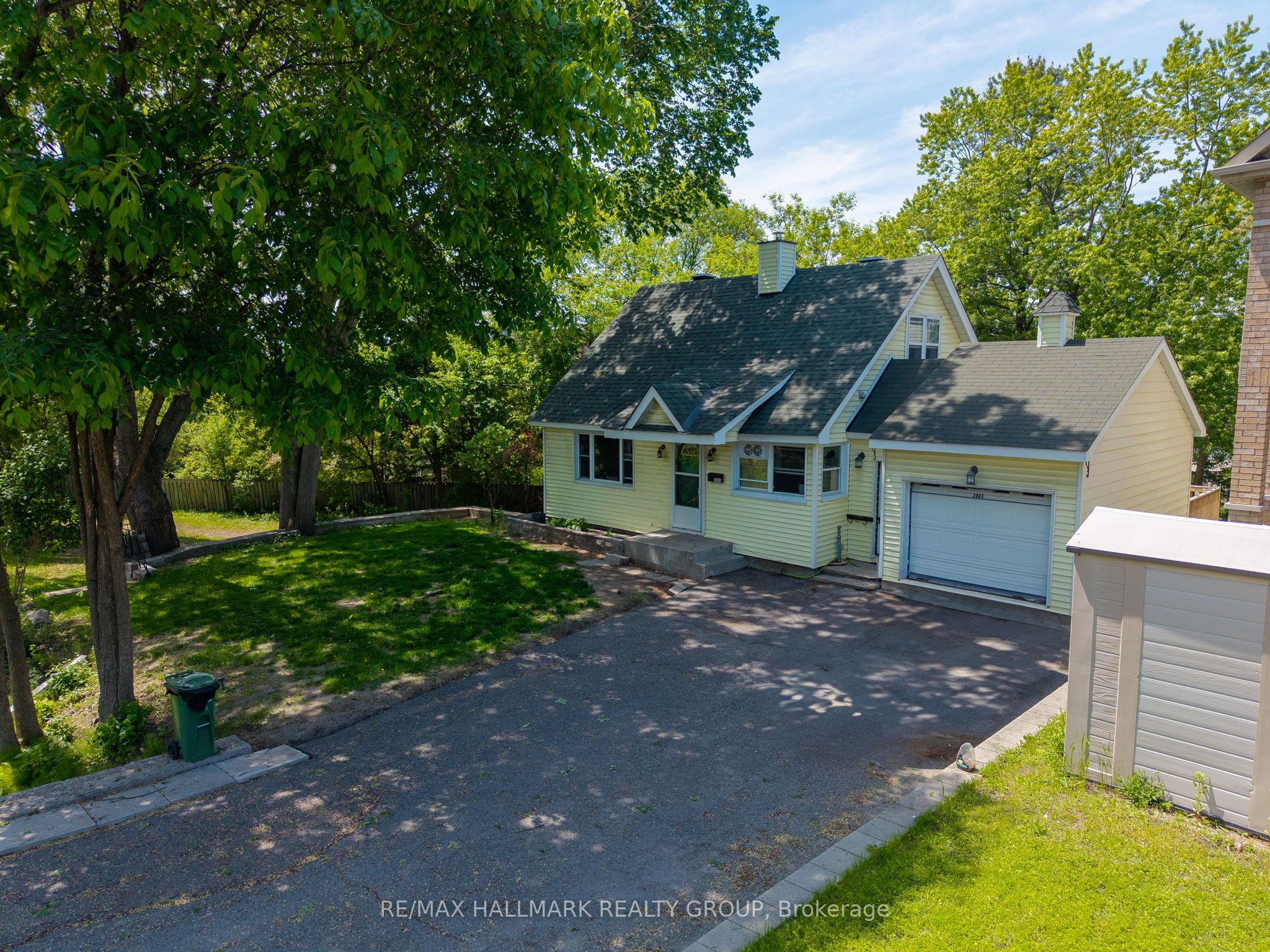 3055 Richmond Road Property Photo 10