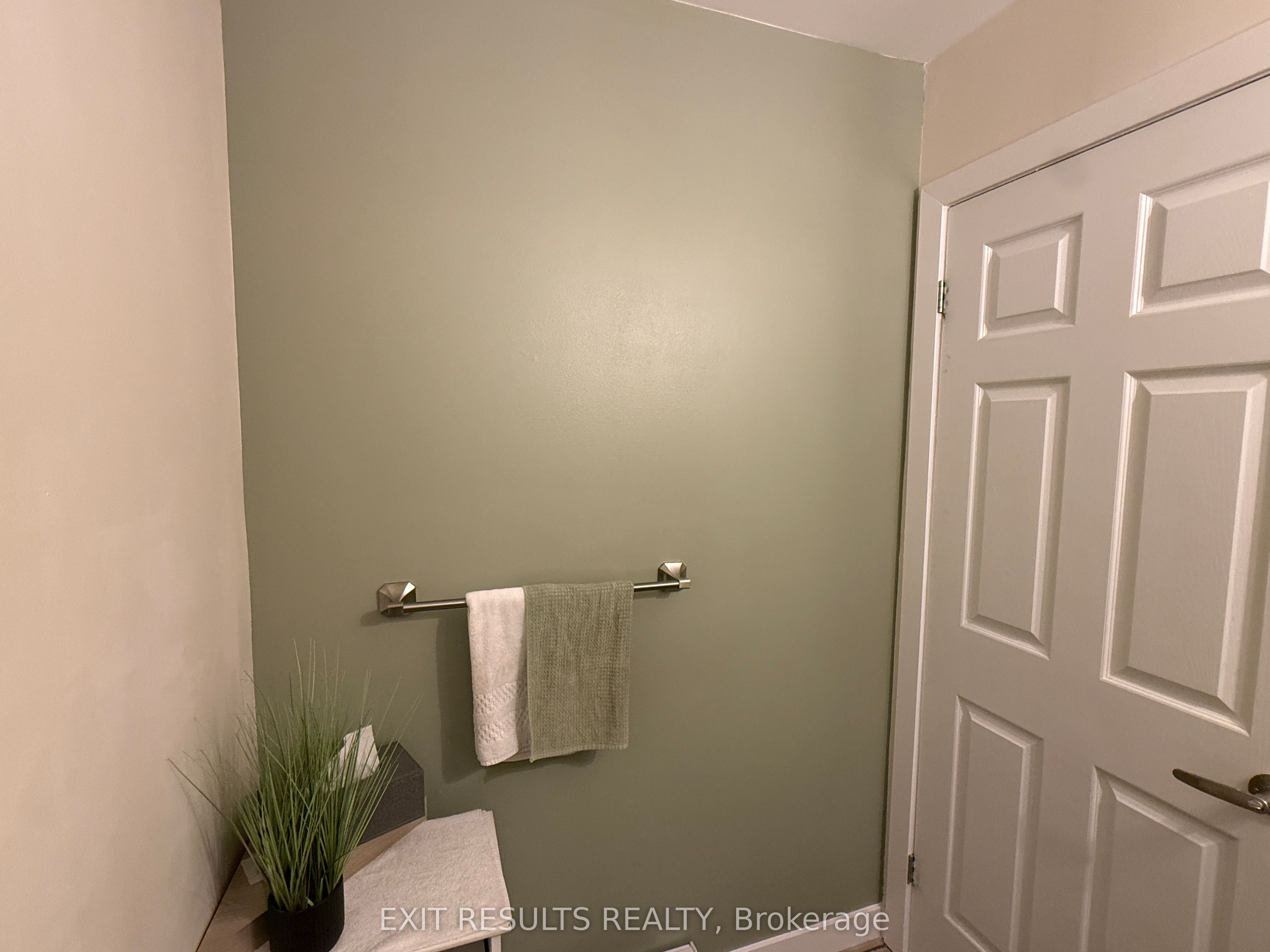 1090 Dianne Avenue Property Photo 7