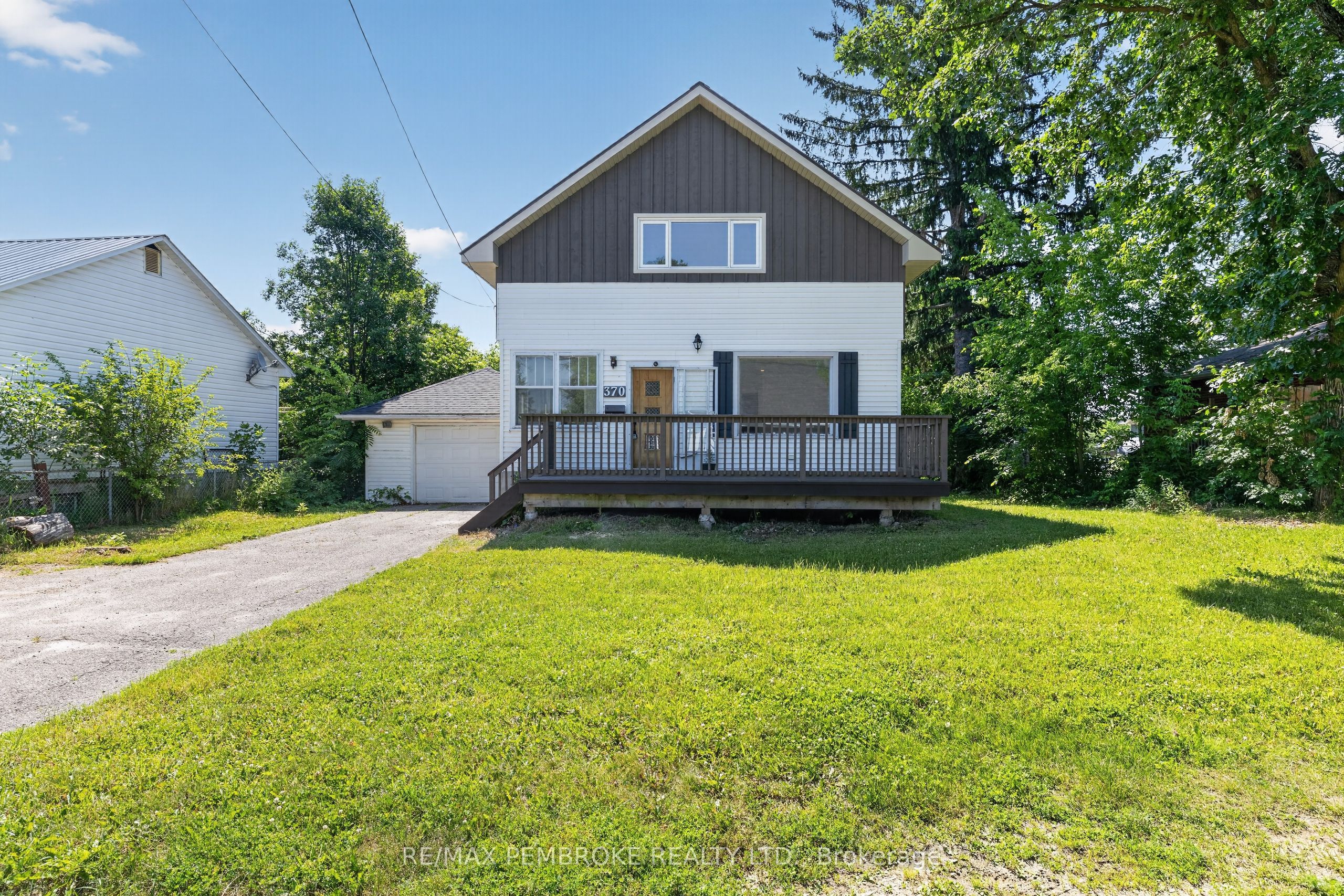 370 Carmody Street Property Photo 1