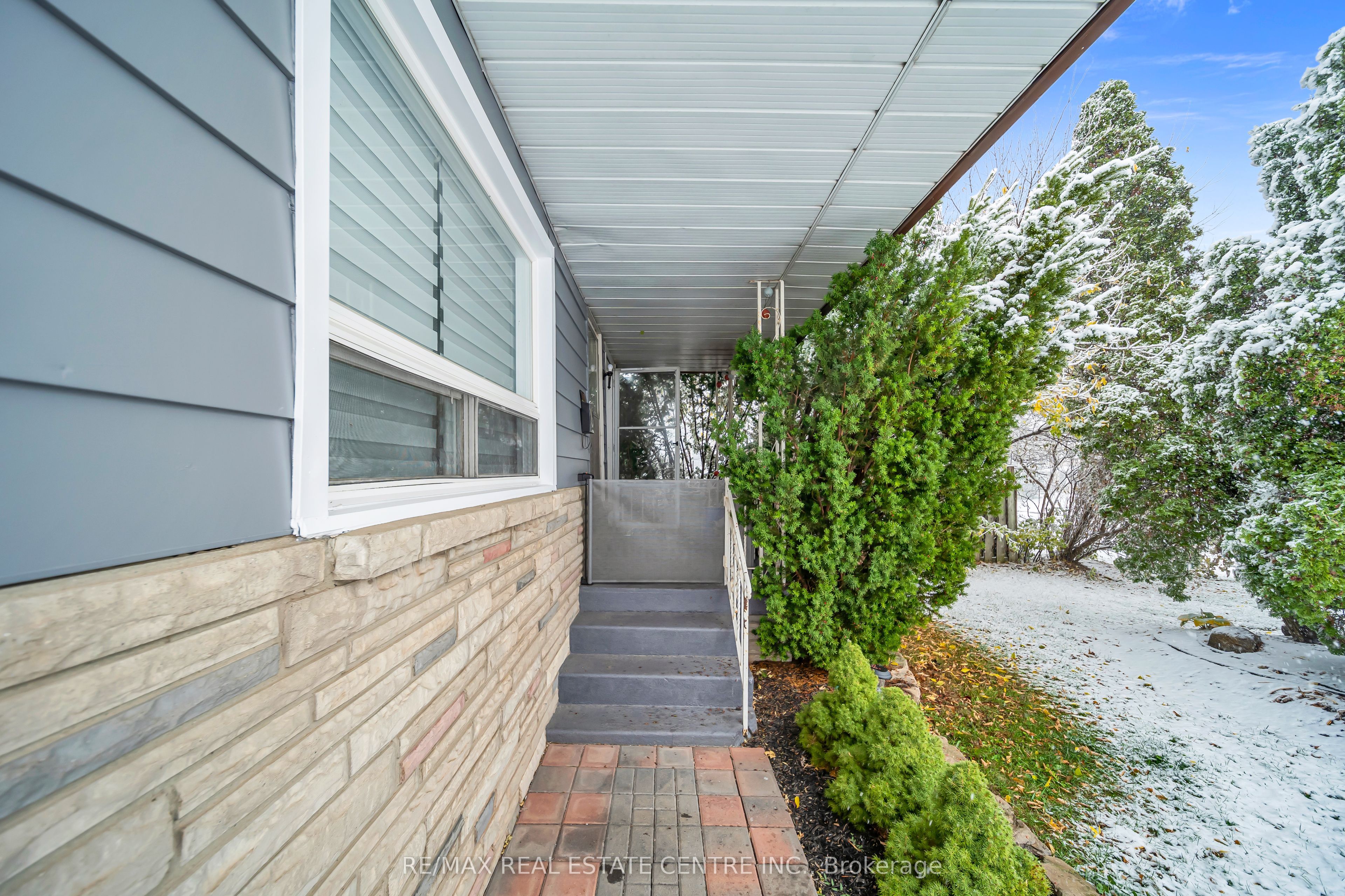 191 Margaret Avenue Property Photo 3