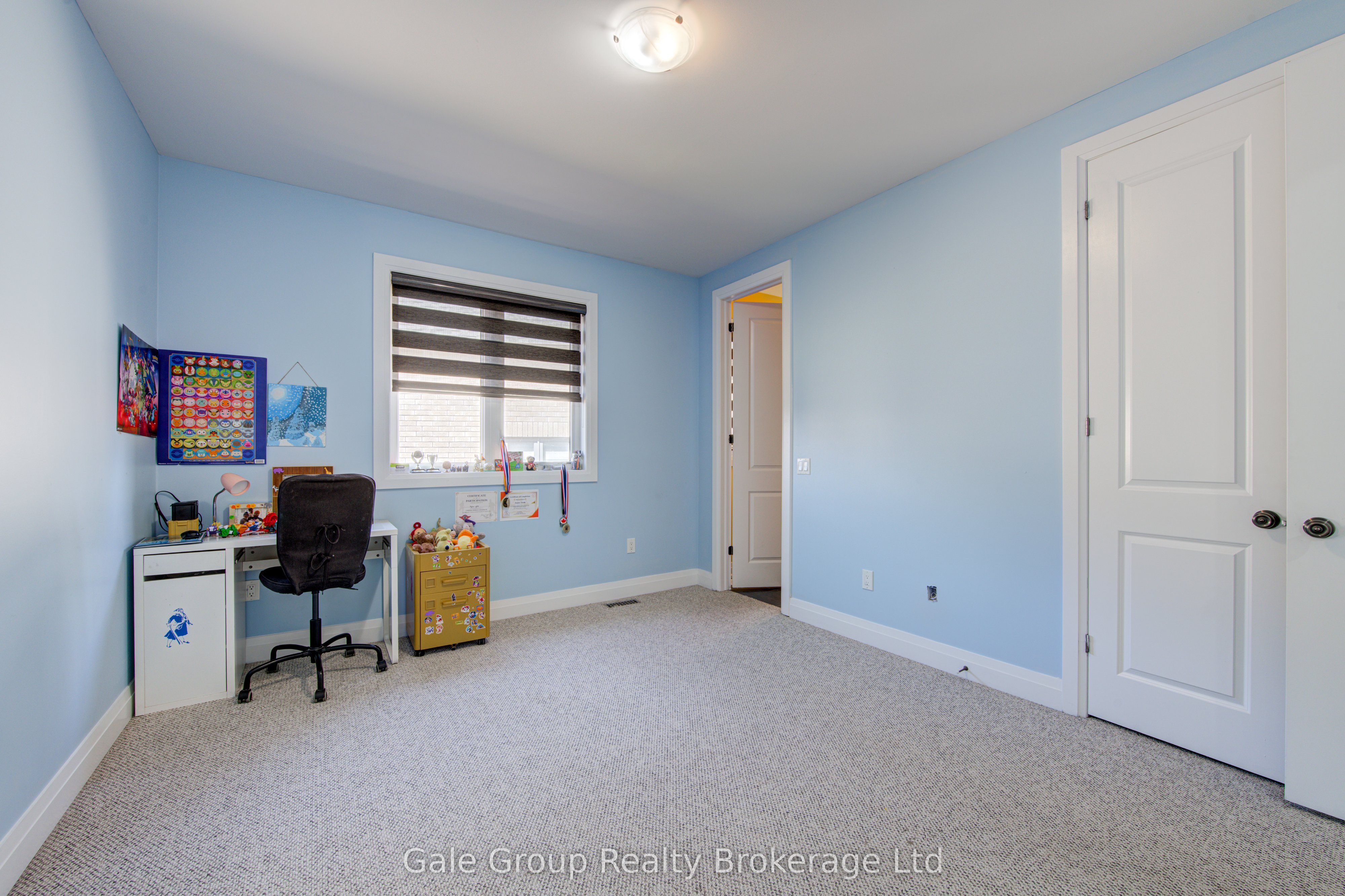 125 Prince Charles Crescent Property Photo 25