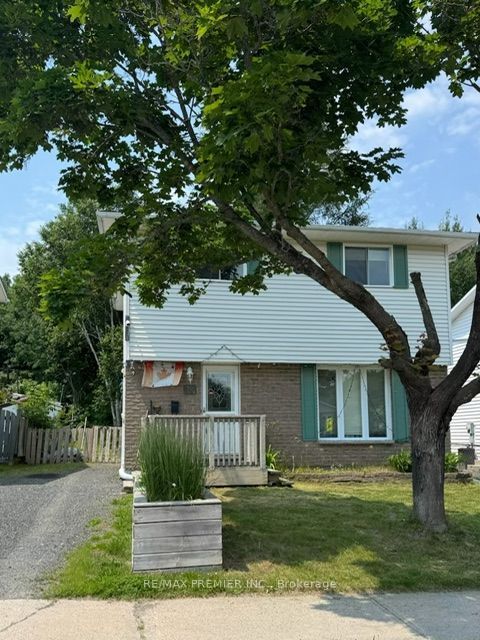26 Hergott Avenue Property Photo 2