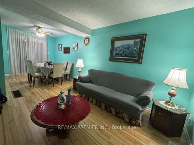 26 Hergott Avenue Property Photo 5