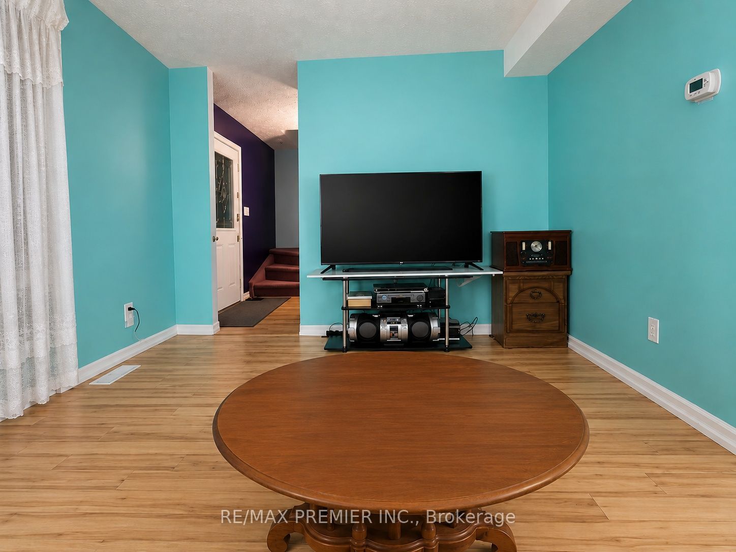 26 Hergott Avenue Property Photo 9