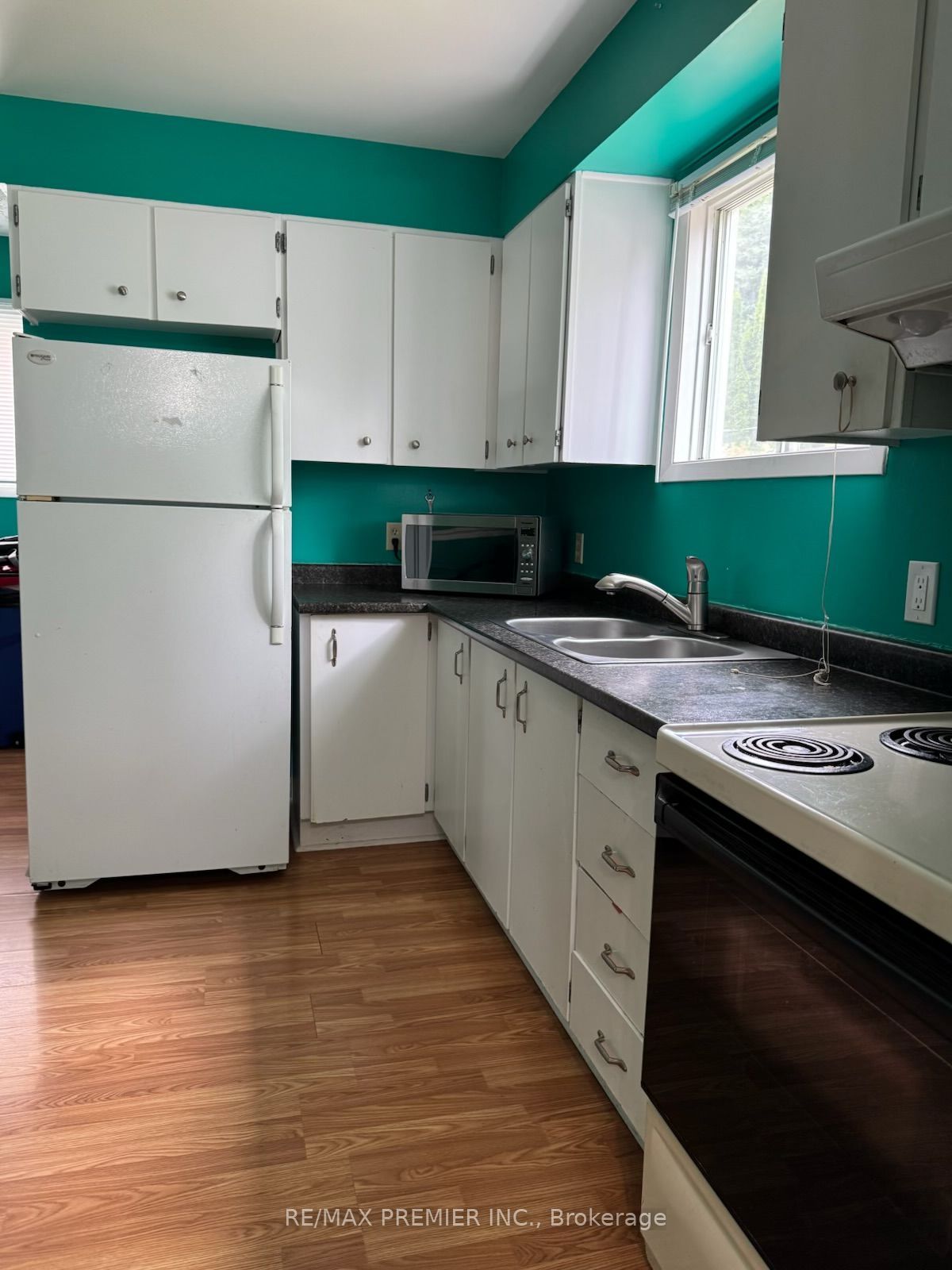 26 Hergott Avenue Property Photo 11