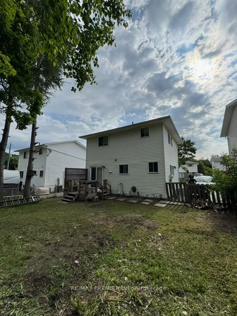 26 Hergott Avenue Property Photo 27