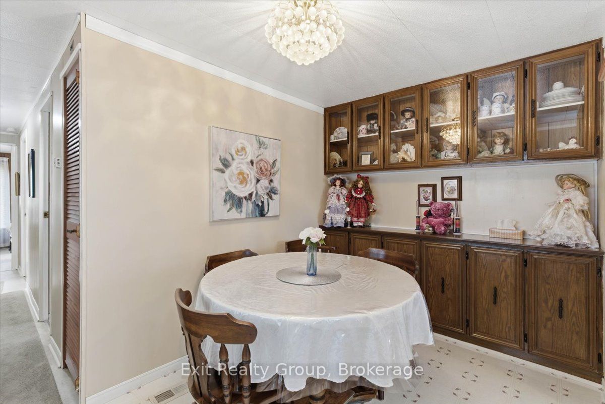 5 Chapel Boulevard Property Photo 14