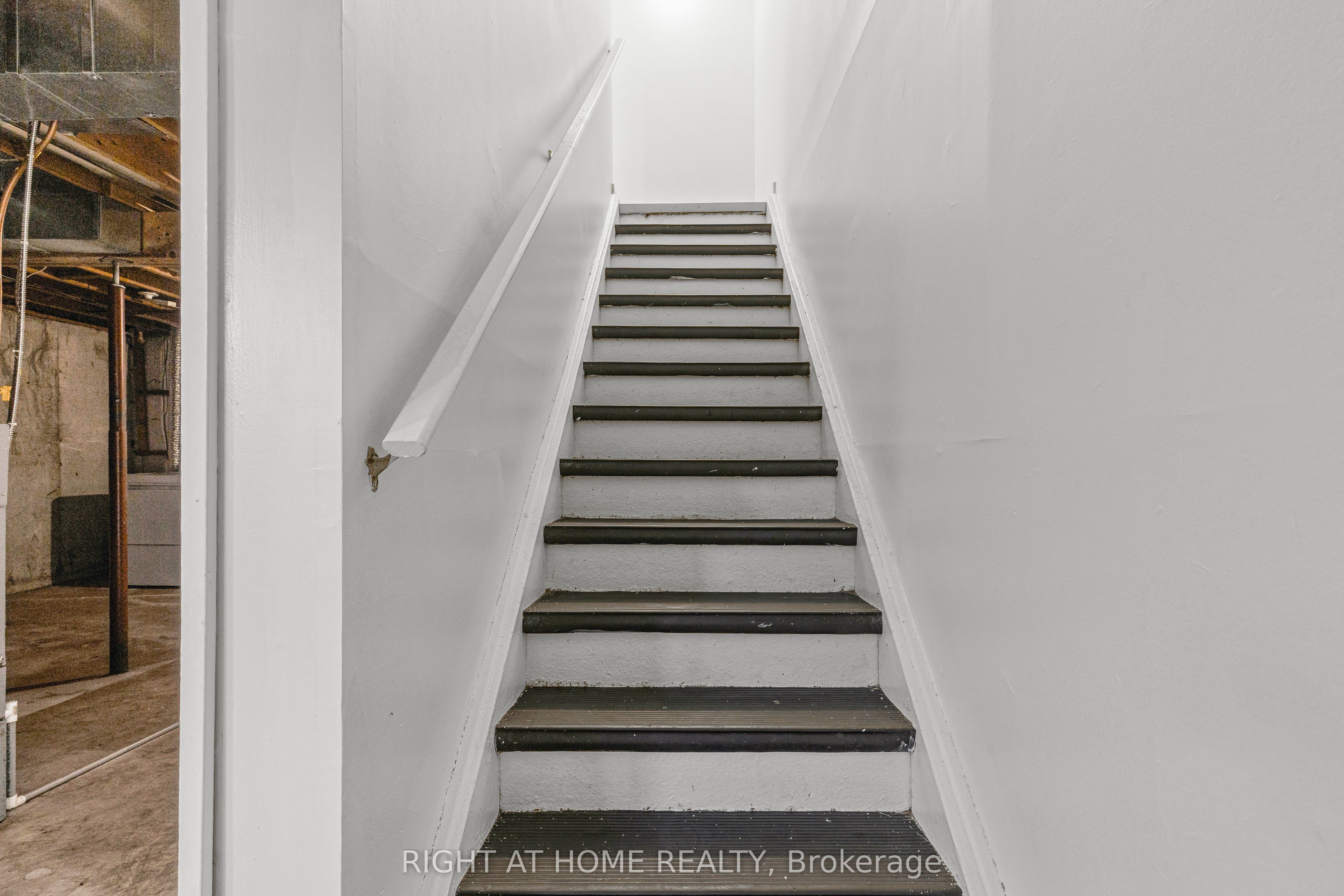 550 Second Street 59 Property Photo 33