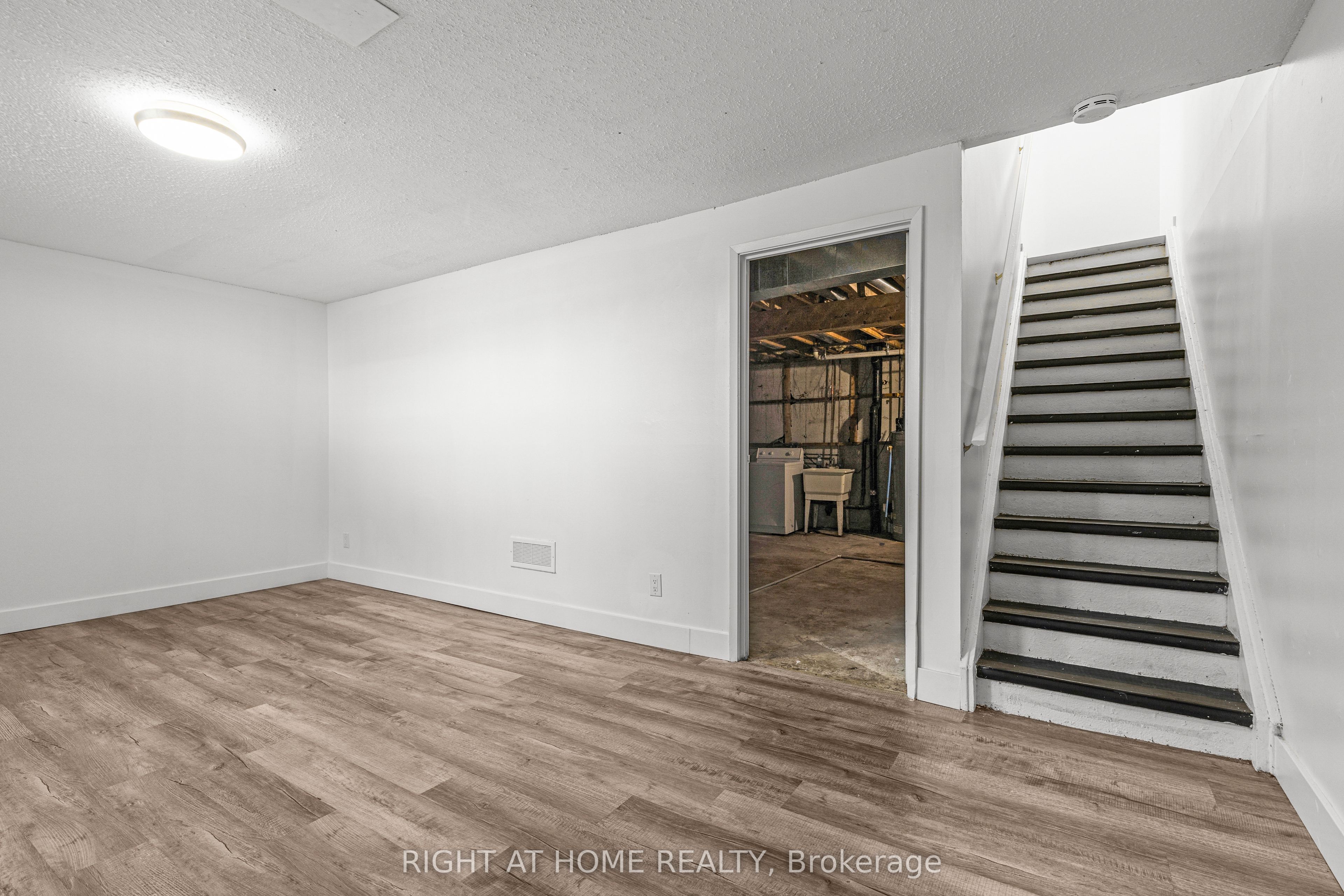 550 Second Street 59 Property Photo 34