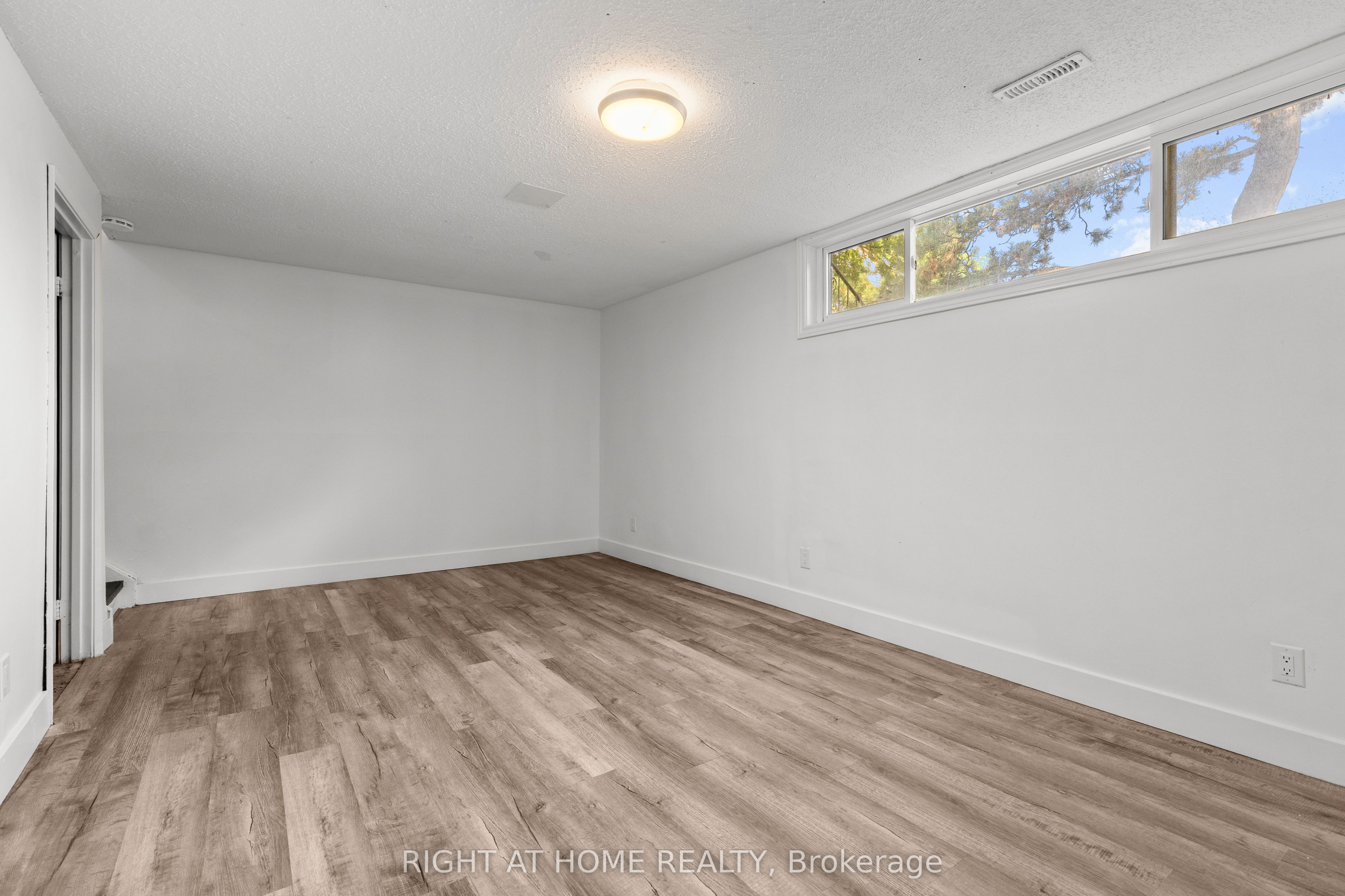 550 Second Street 59 Property Photo 38
