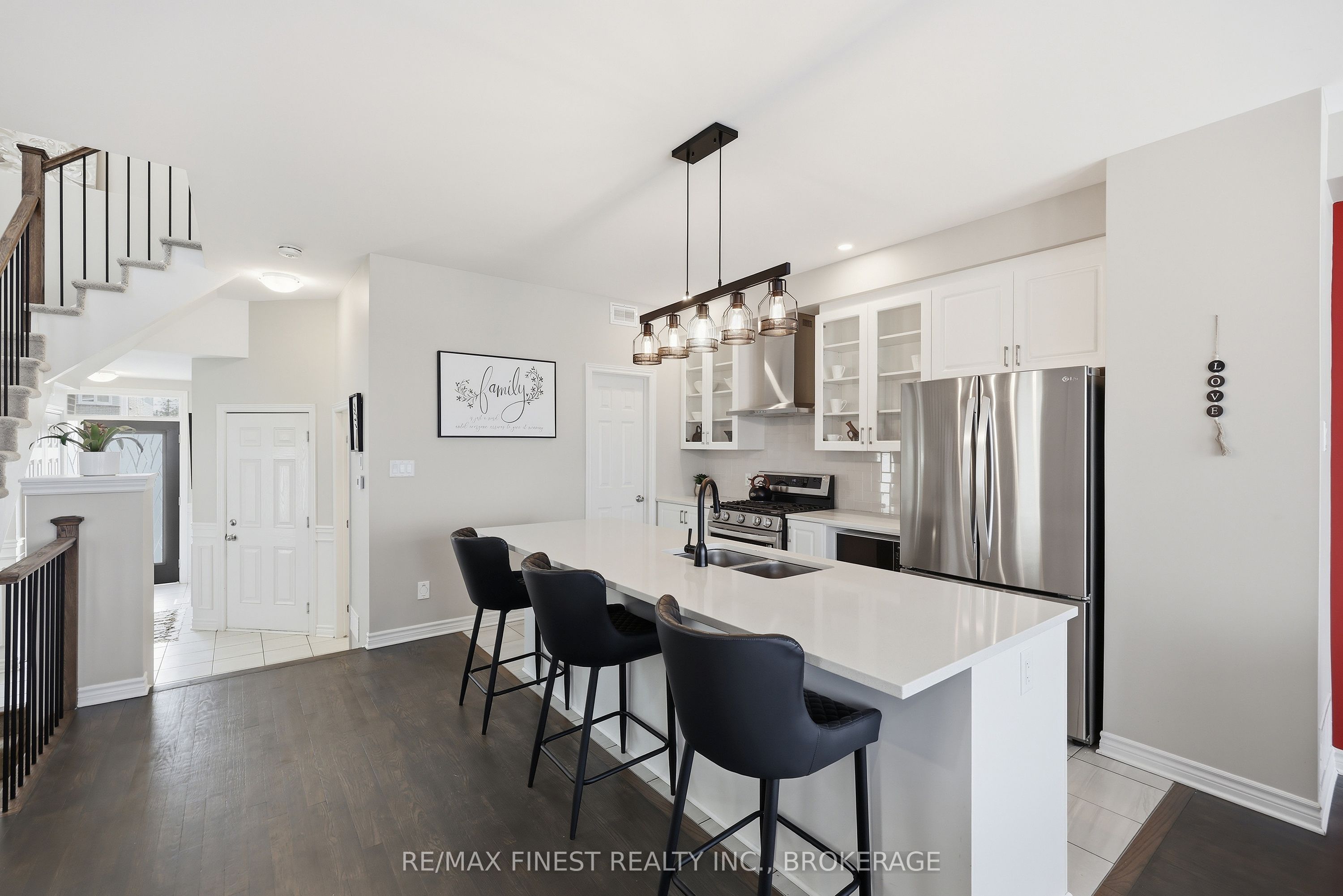 1689 Tenley Drive Property Photo 15