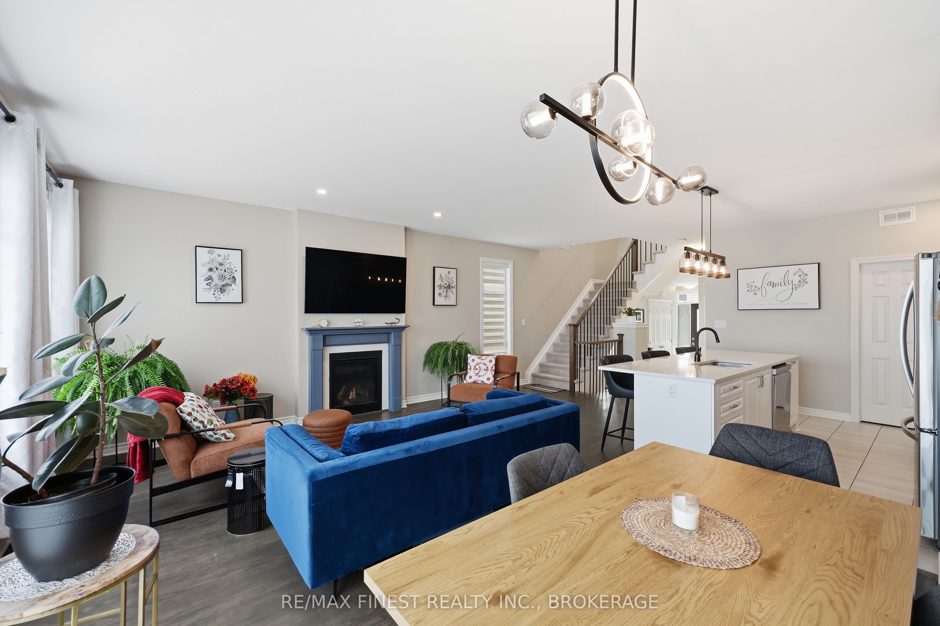 1689 Tenley Drive Property Photo 17