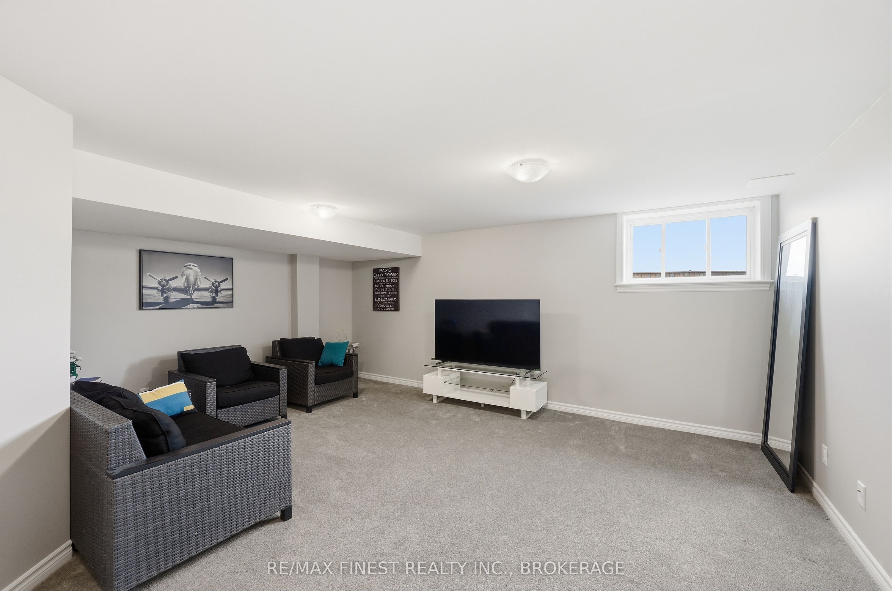 1689 Tenley Drive Property Photo 35
