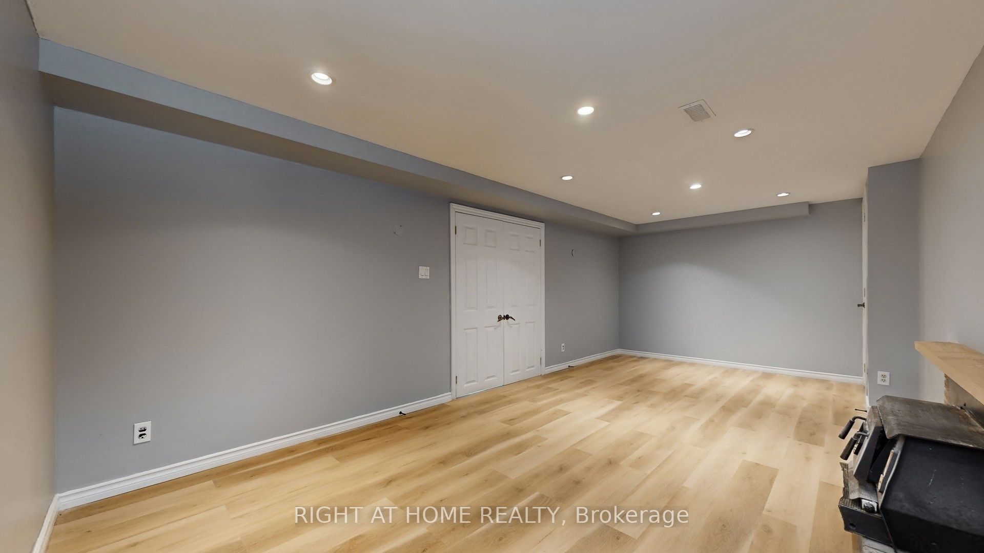 301 Garner Road E Property Photo 42