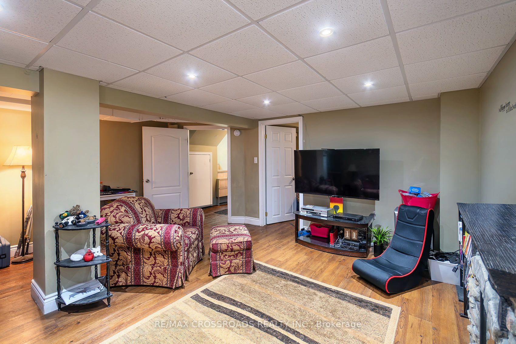 16 Hamilton Avenue Property Photo 25