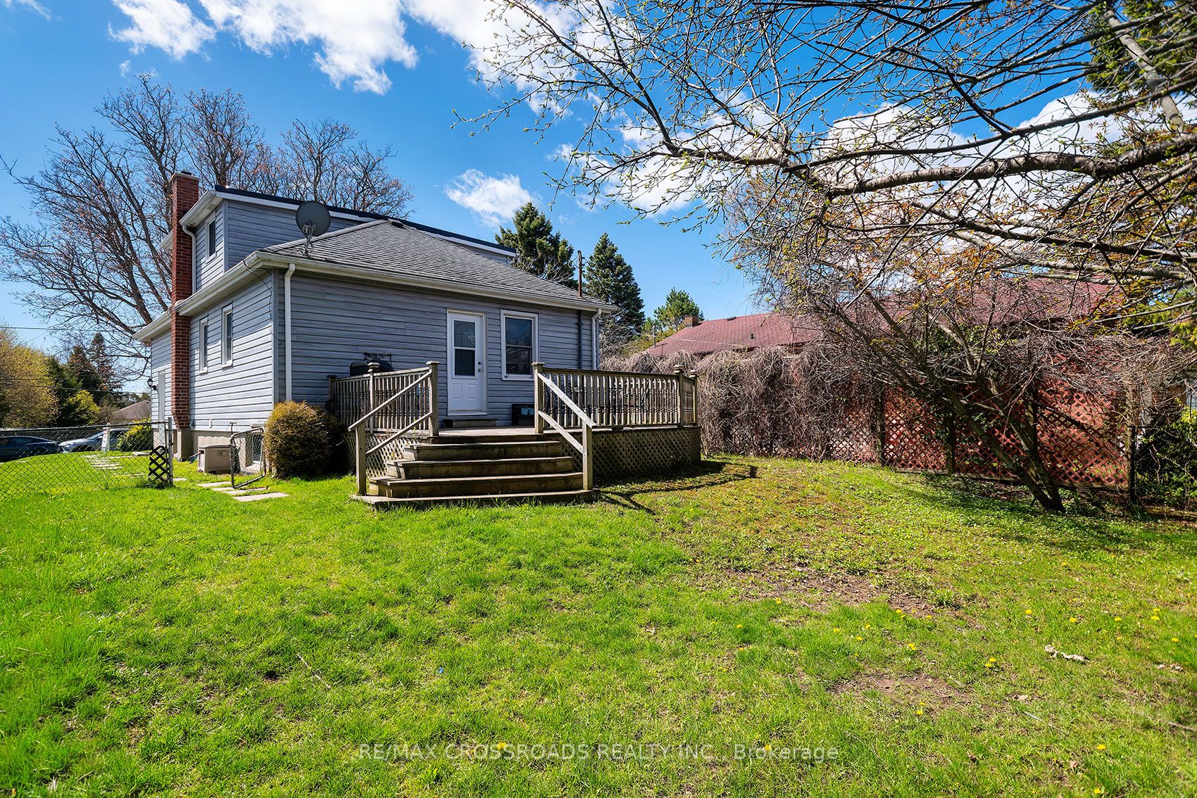 16 Hamilton Avenue Property Photo 32