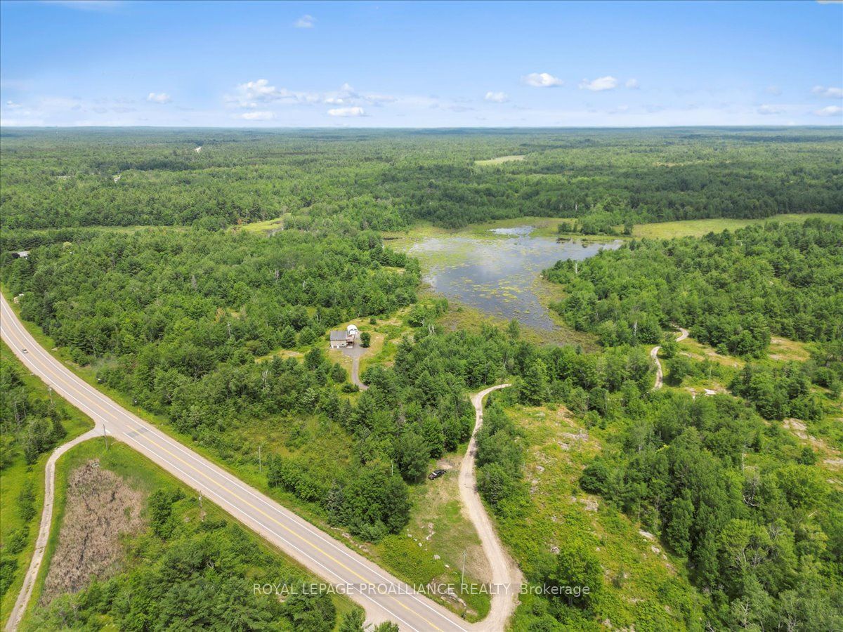 11251b Highway 41 Property Photo 34