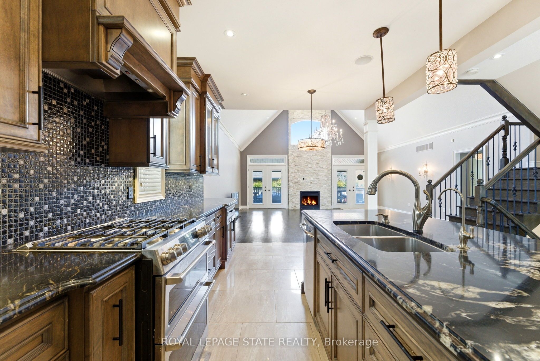 85 Hillcroft Drive Property Photo 20