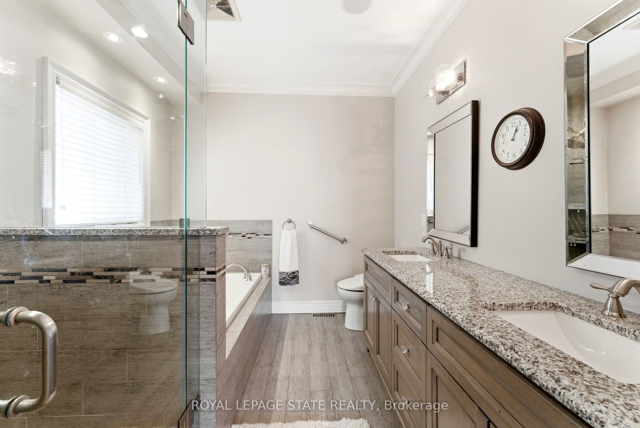 85 Hillcroft Drive Property Photo 33
