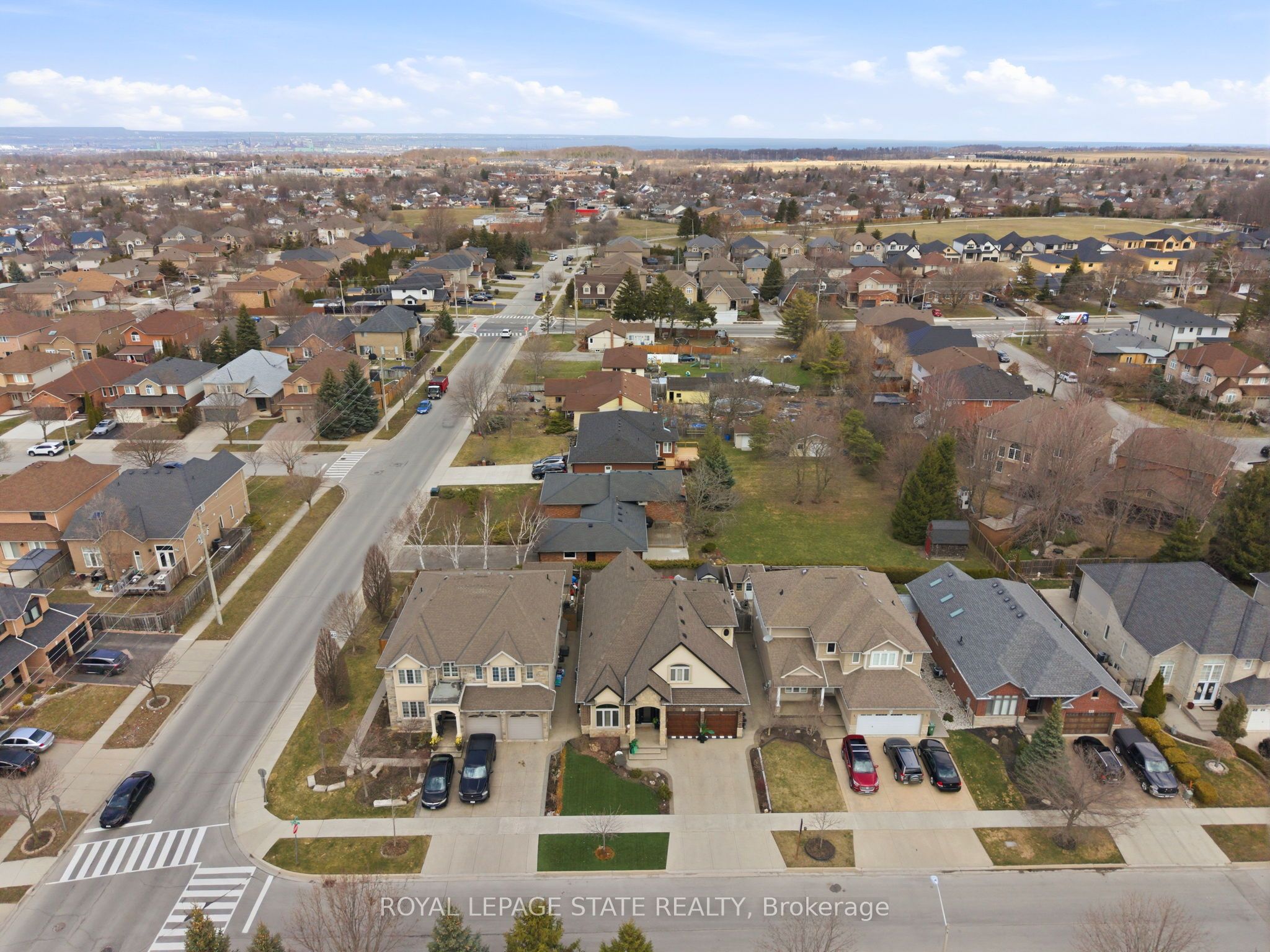 85 Hillcroft Drive Property Photo 48