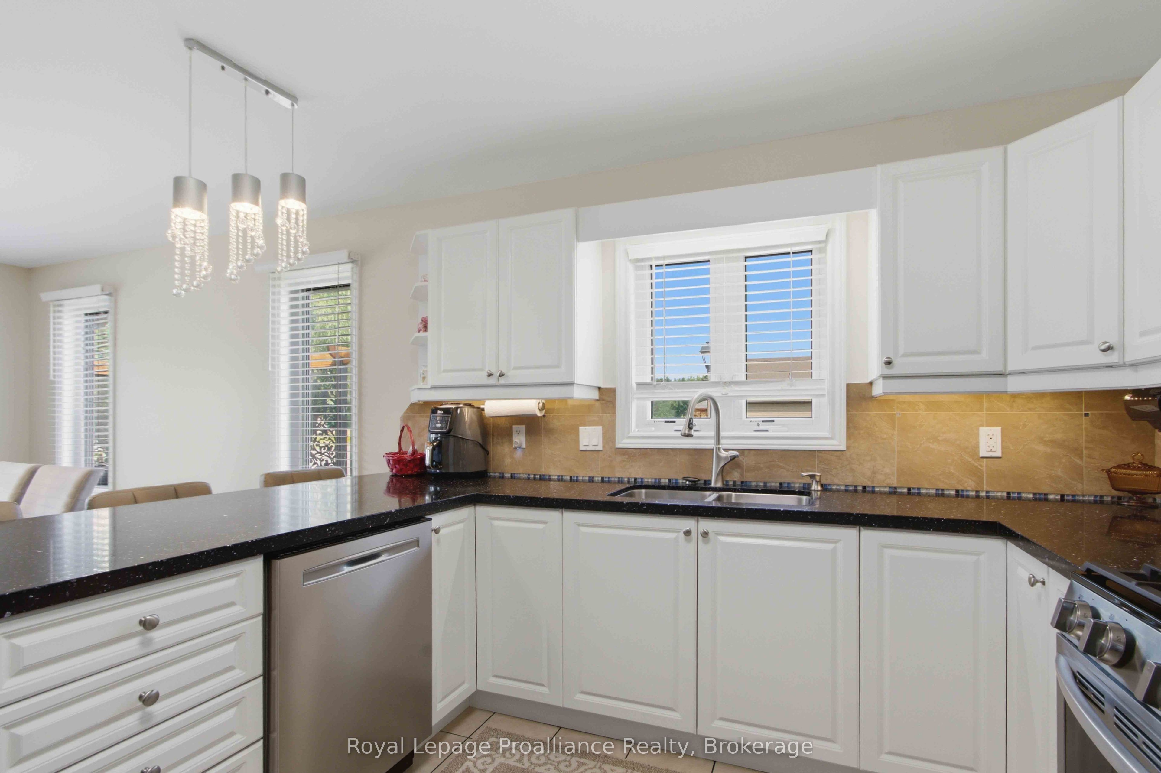 48 Ward Drive Property Photo 14
