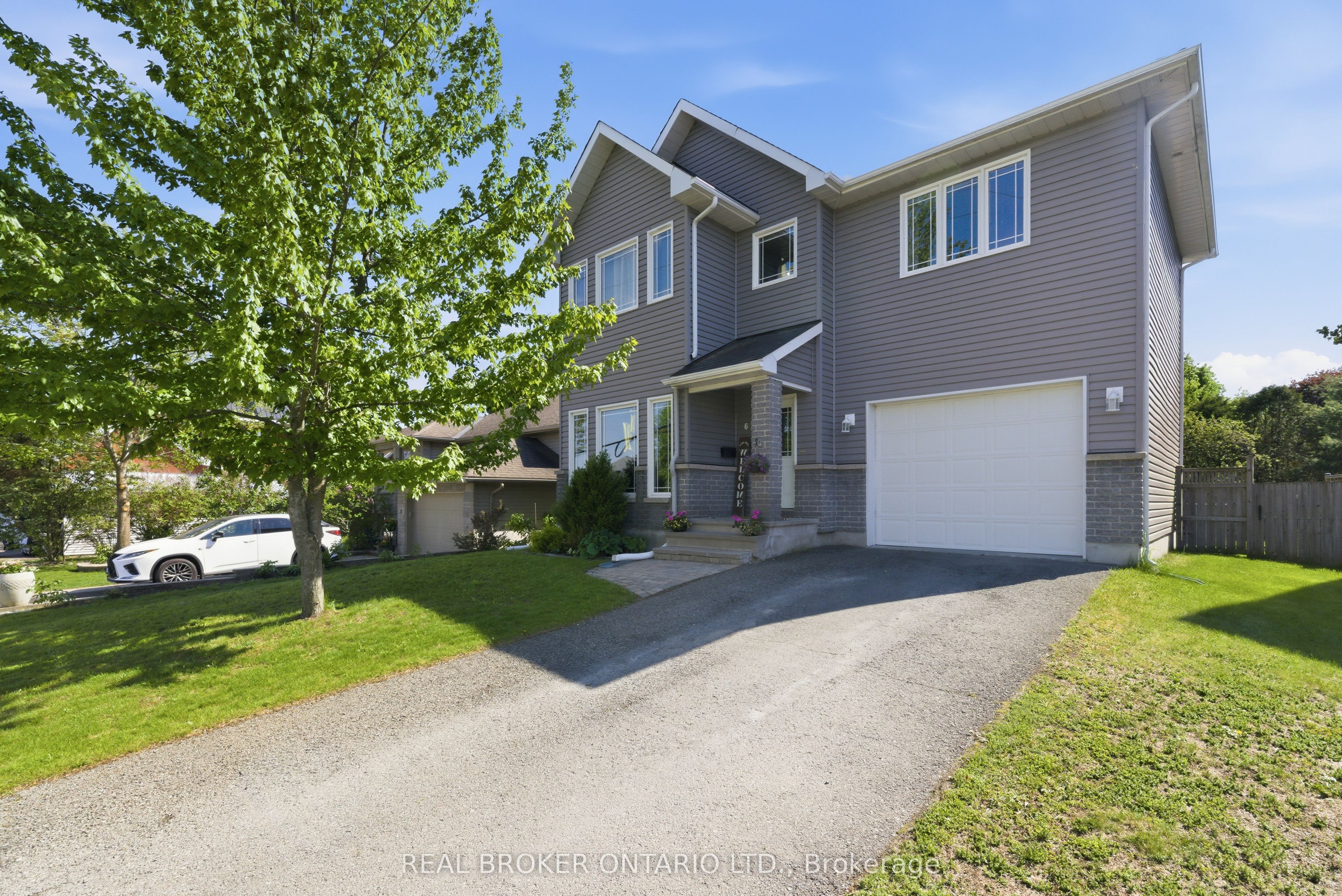 6 Francis Street Property Photo 1