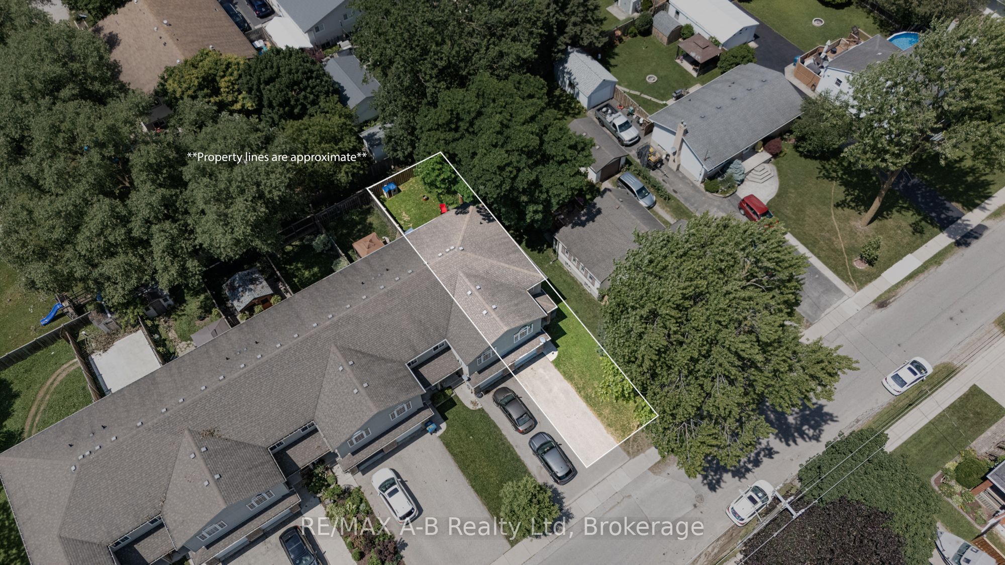 280 Railway Avenue Property Photo 3
