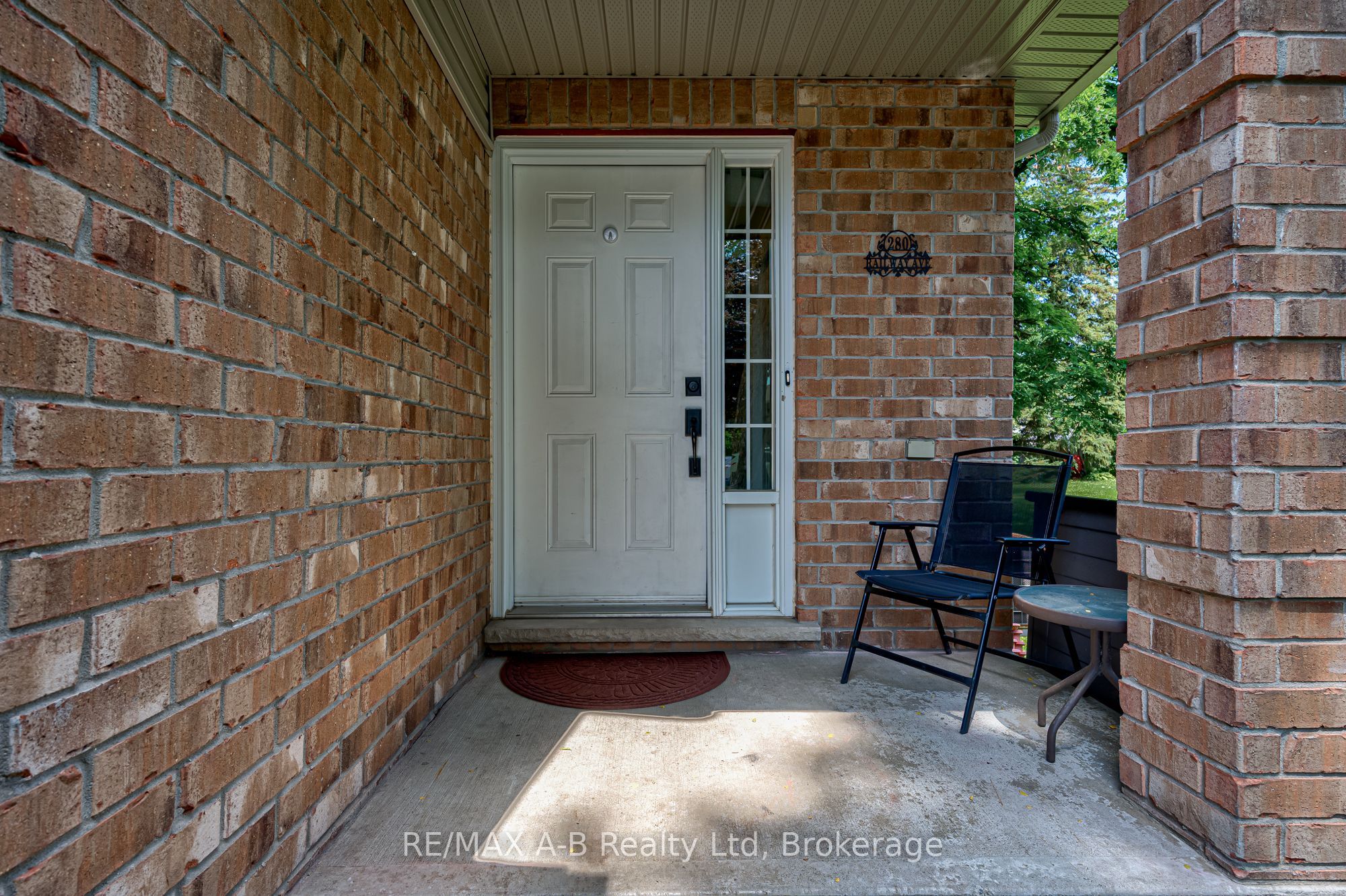 280 Railway Avenue Property Photo 5