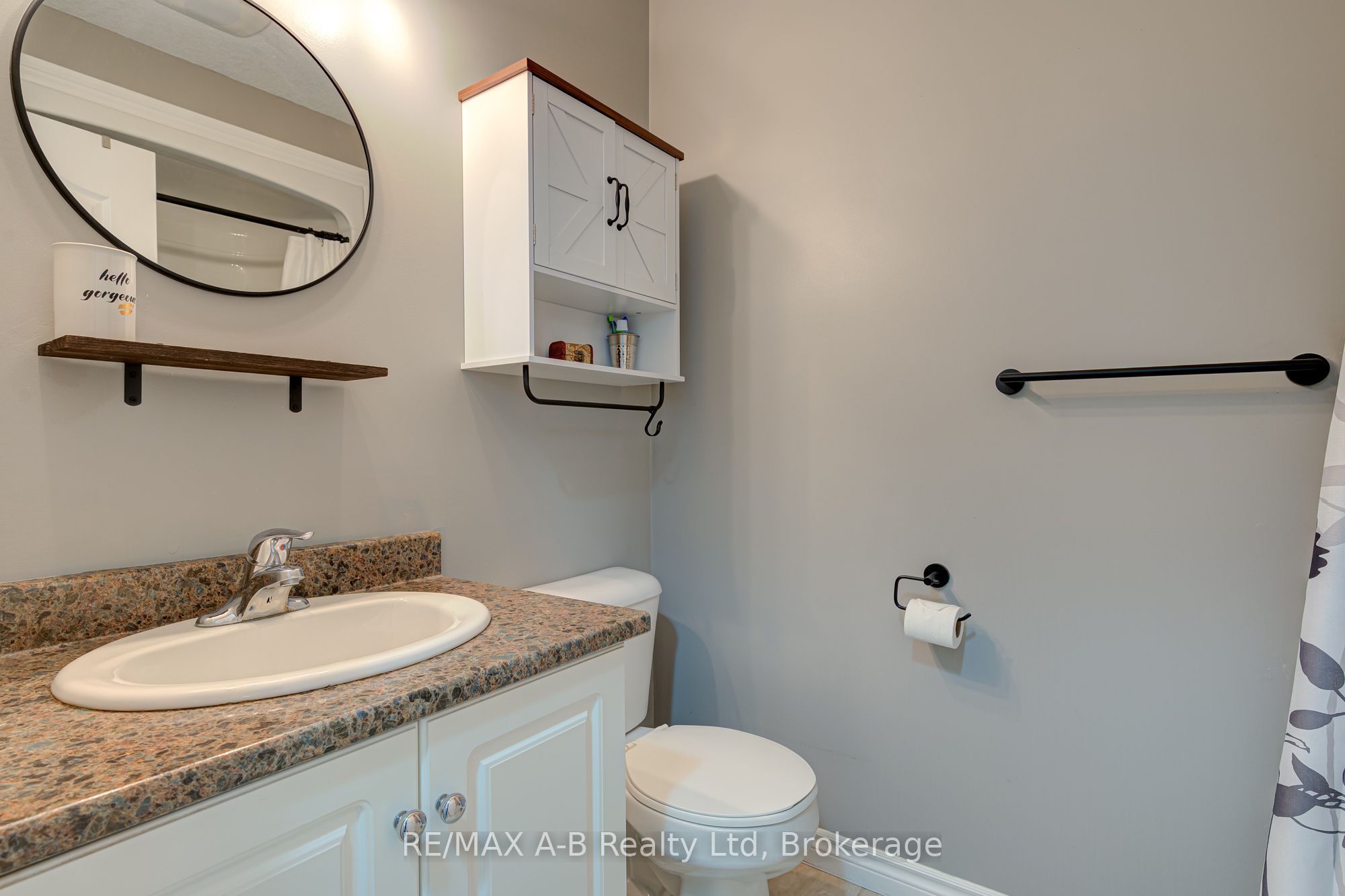 280 Railway Avenue Property Photo 34