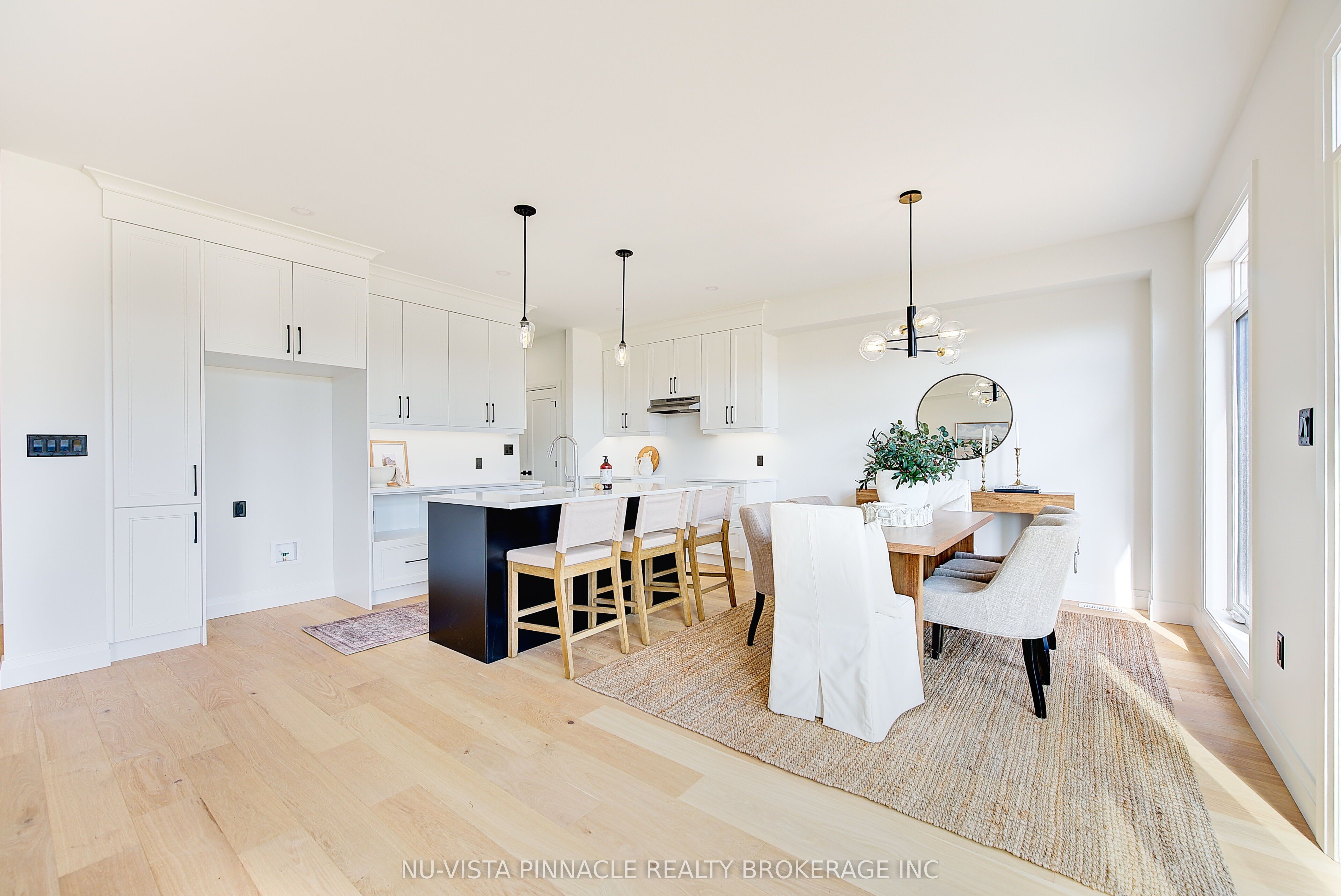 10 Woodmere Path Property Photo 9