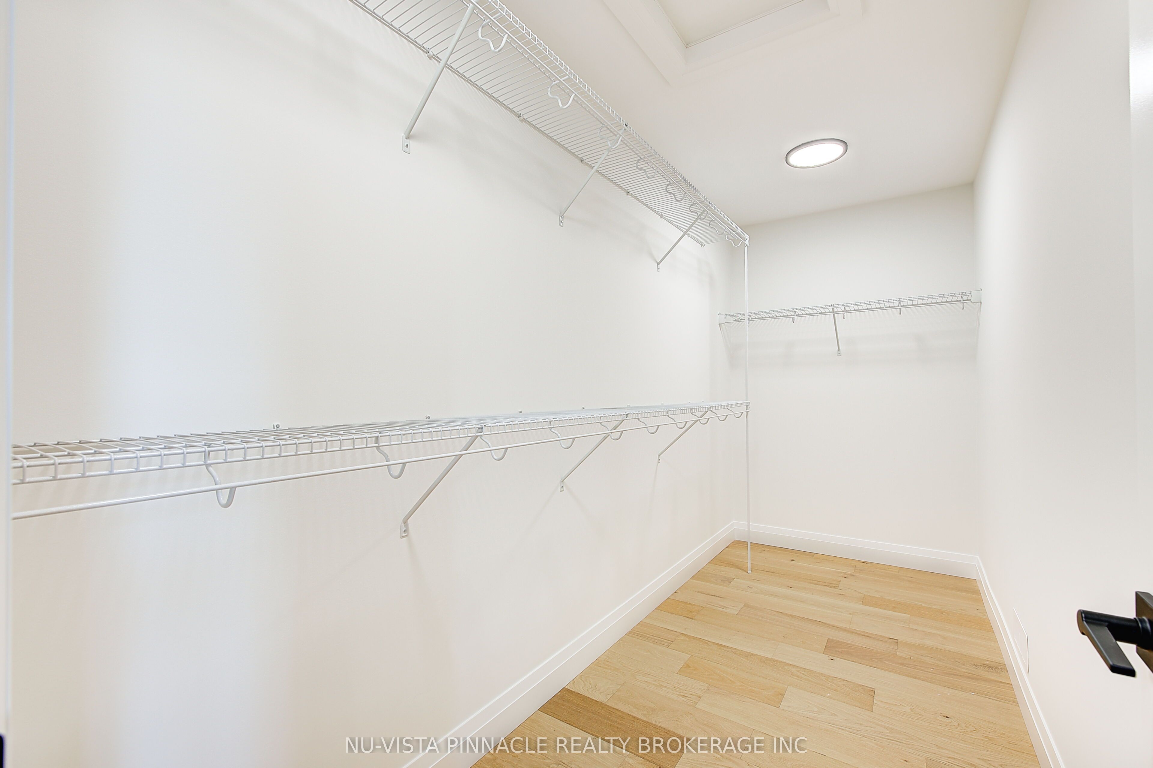 10 Woodmere Path Property Photo 22