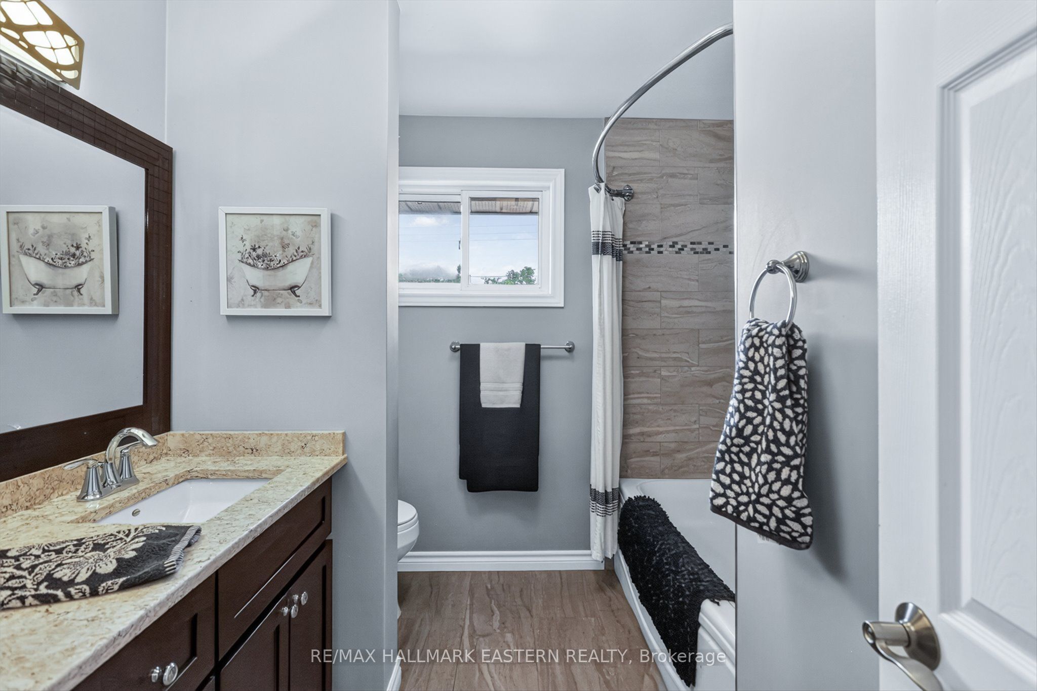 894 Kawartha Drive Property Photo 22