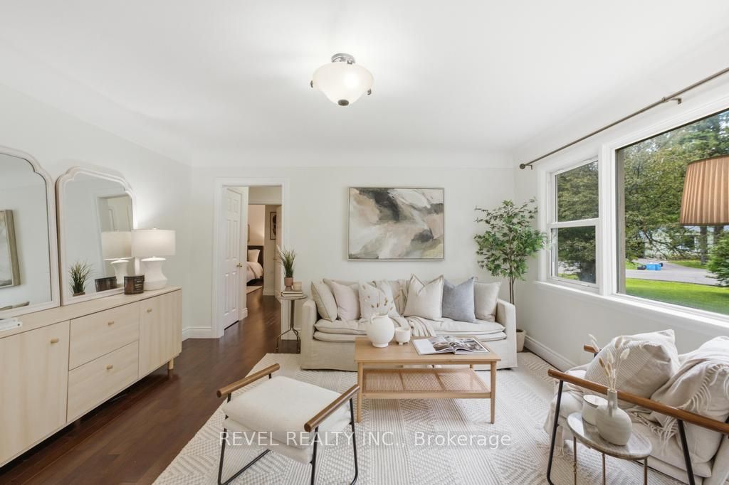 16 Carrington Court Property Photo 6
