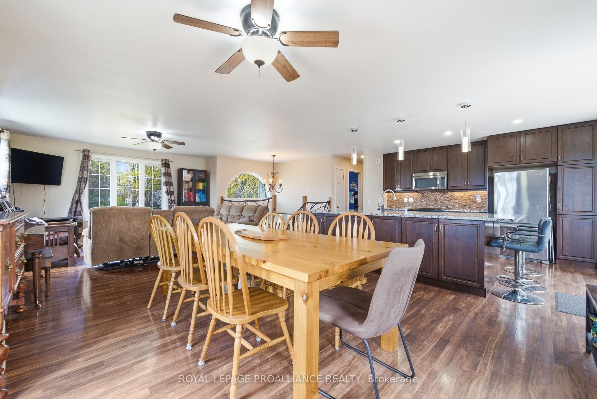 144 Centre Street Property Photo 17