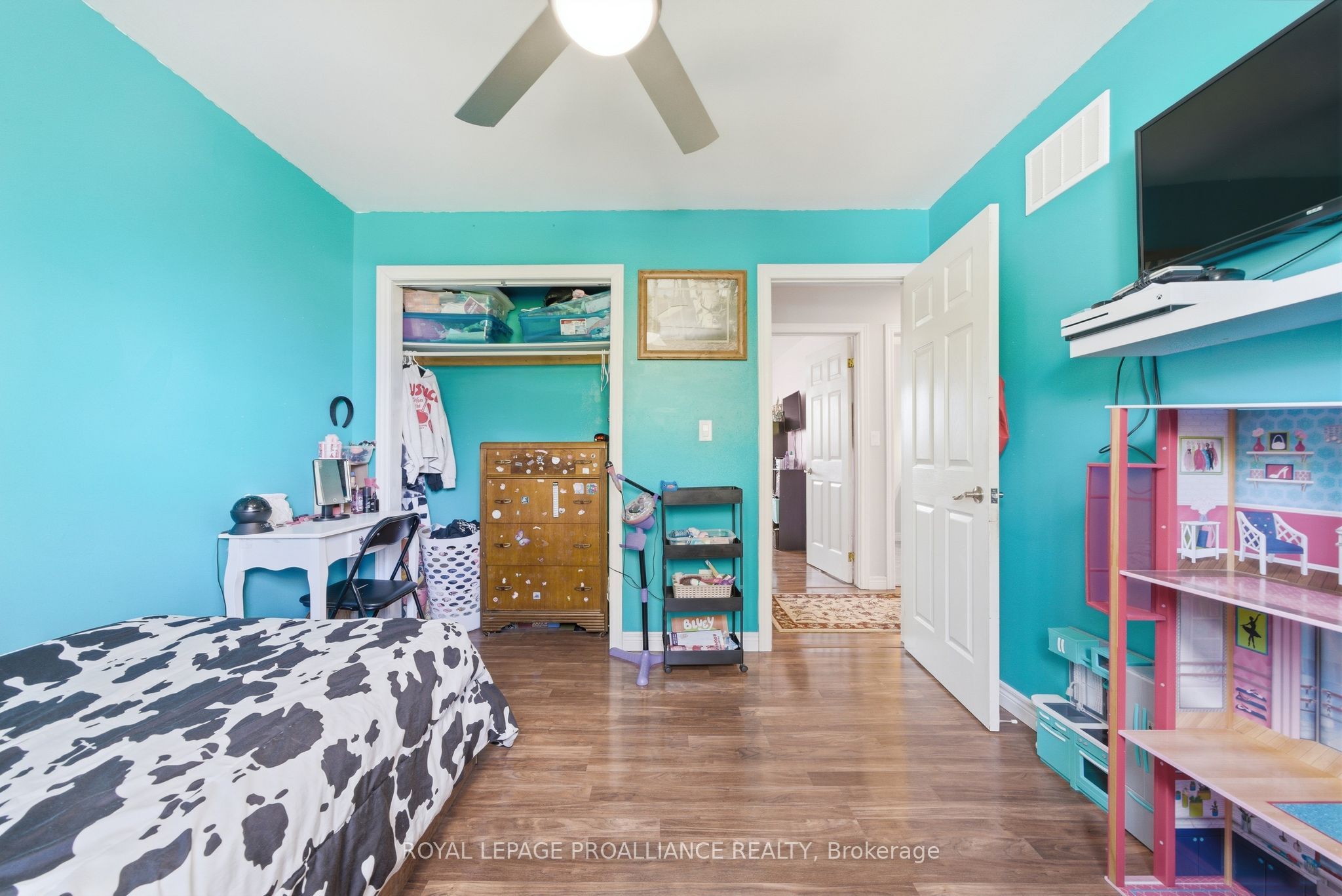 144 Centre Street Property Photo 25