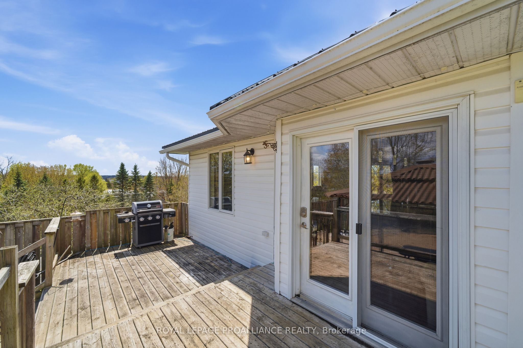 144 Centre Street Property Photo 39