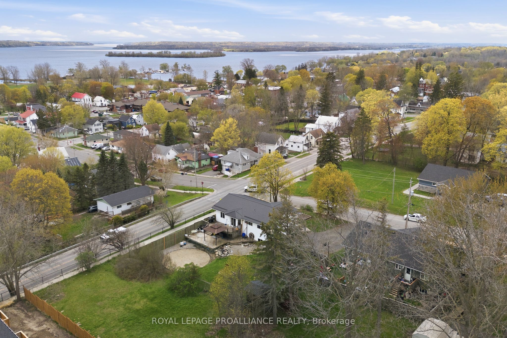 144 Centre Street Property Photo 48