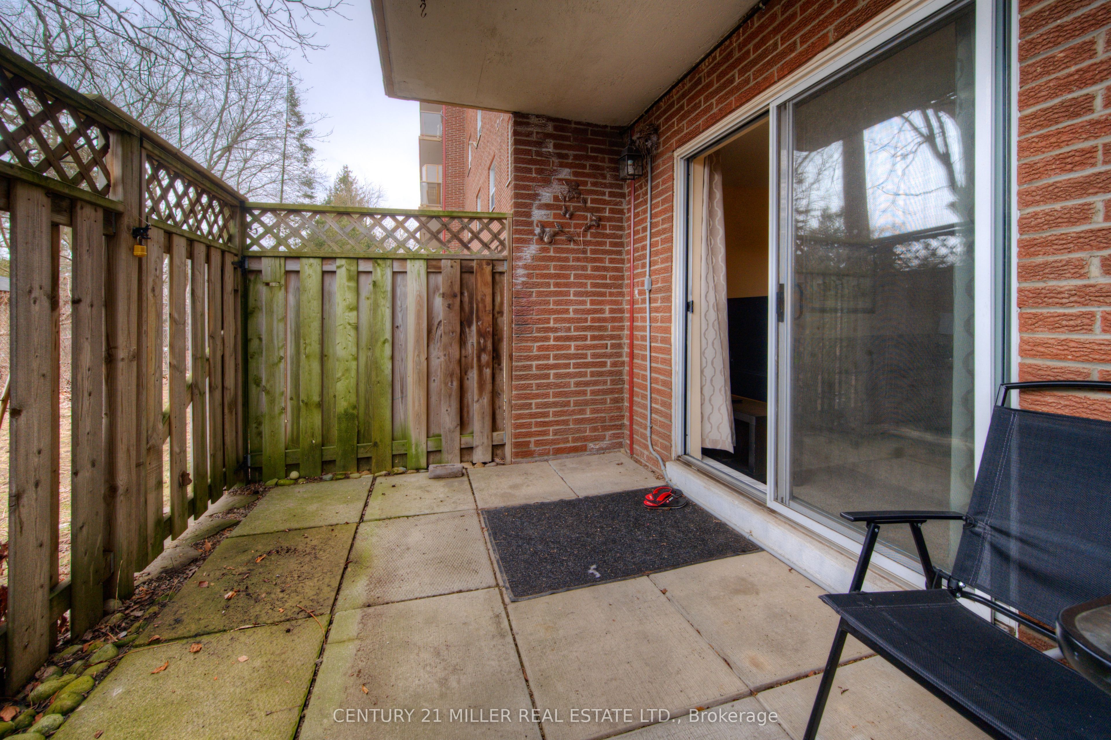 793 Colborne Street E 110 Property Photo 19