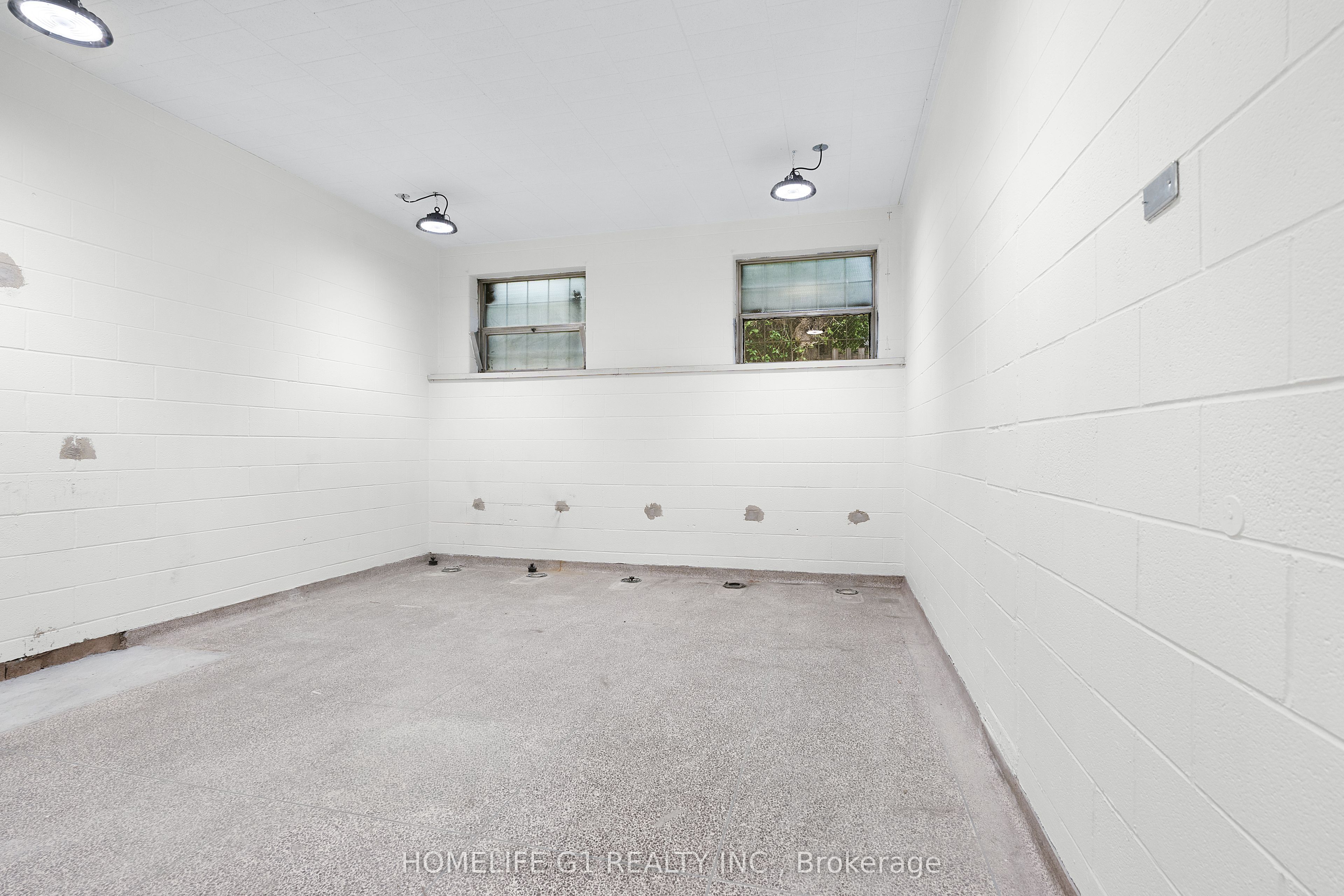 337 Gage Avenue Property Photo 12