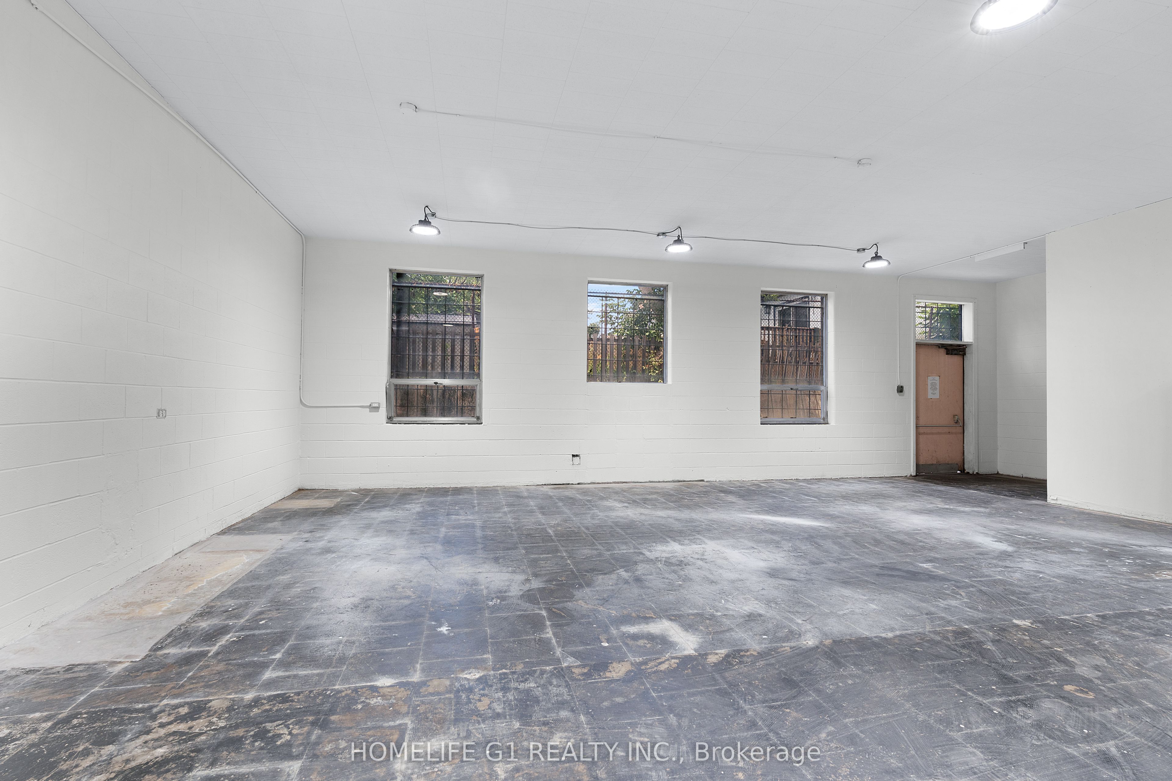 337 Gage Avenue Property Photo 14