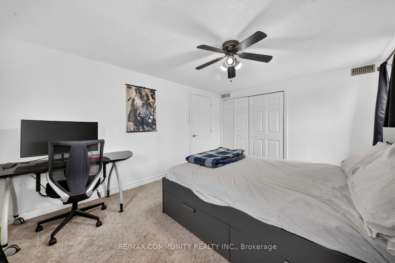 114 Pilkington Street E Property Photo 33