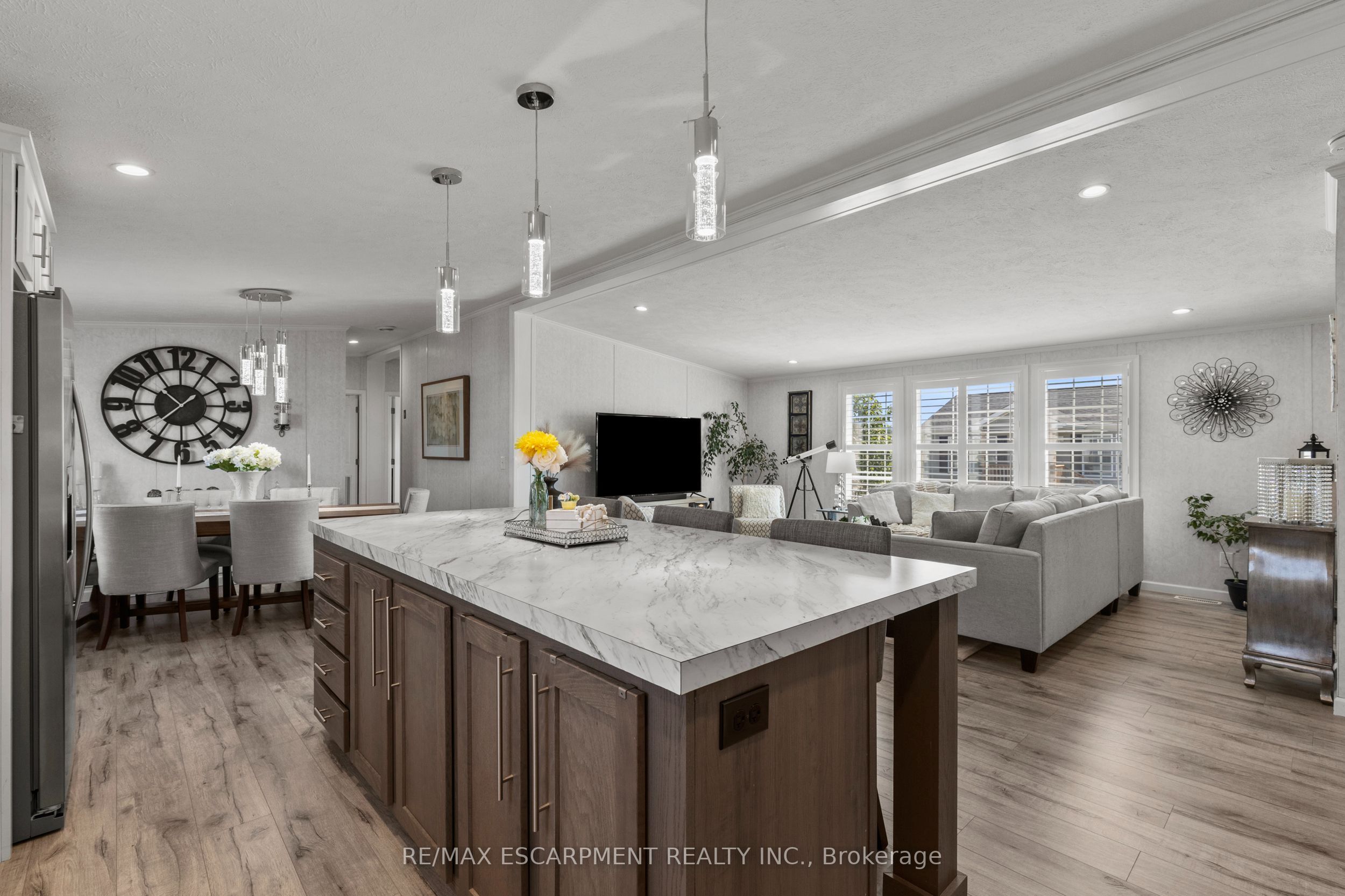 13 Hickory Hollow Property Photo 15