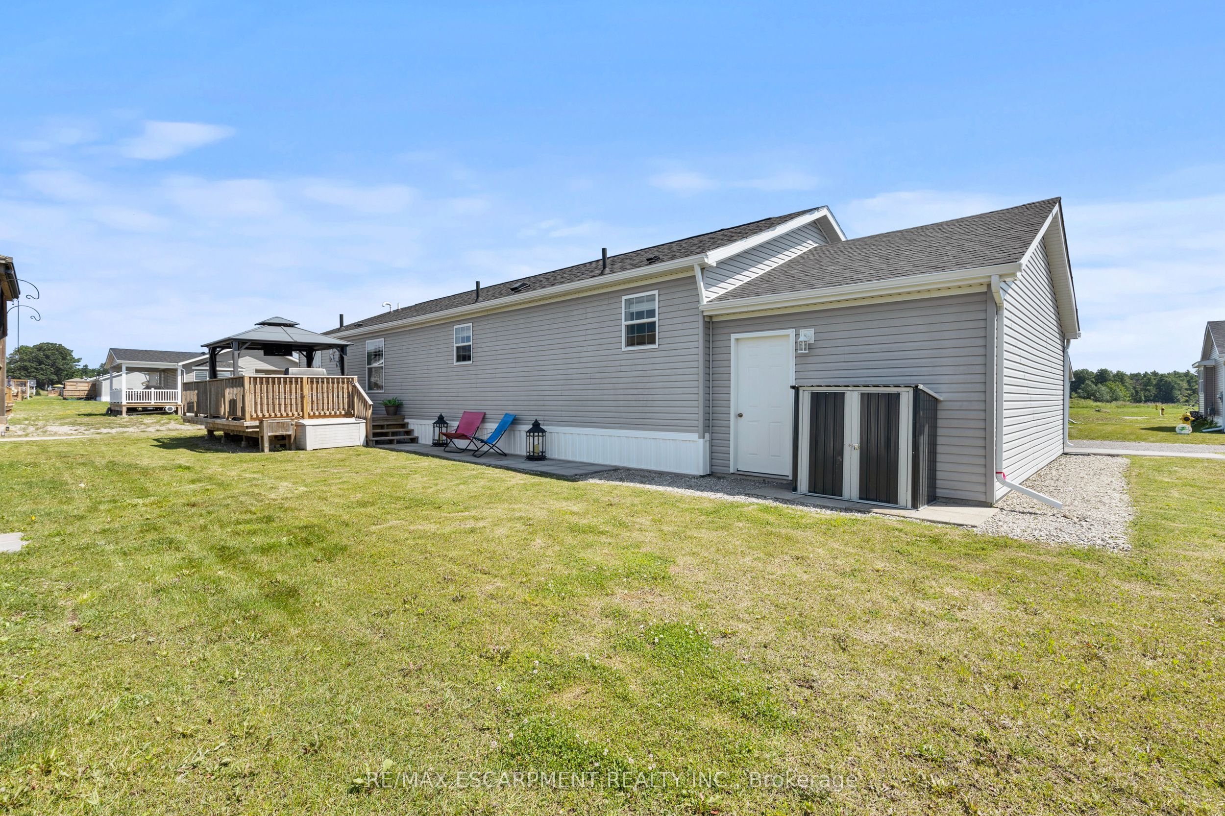13 Hickory Hollow Property Photo 26