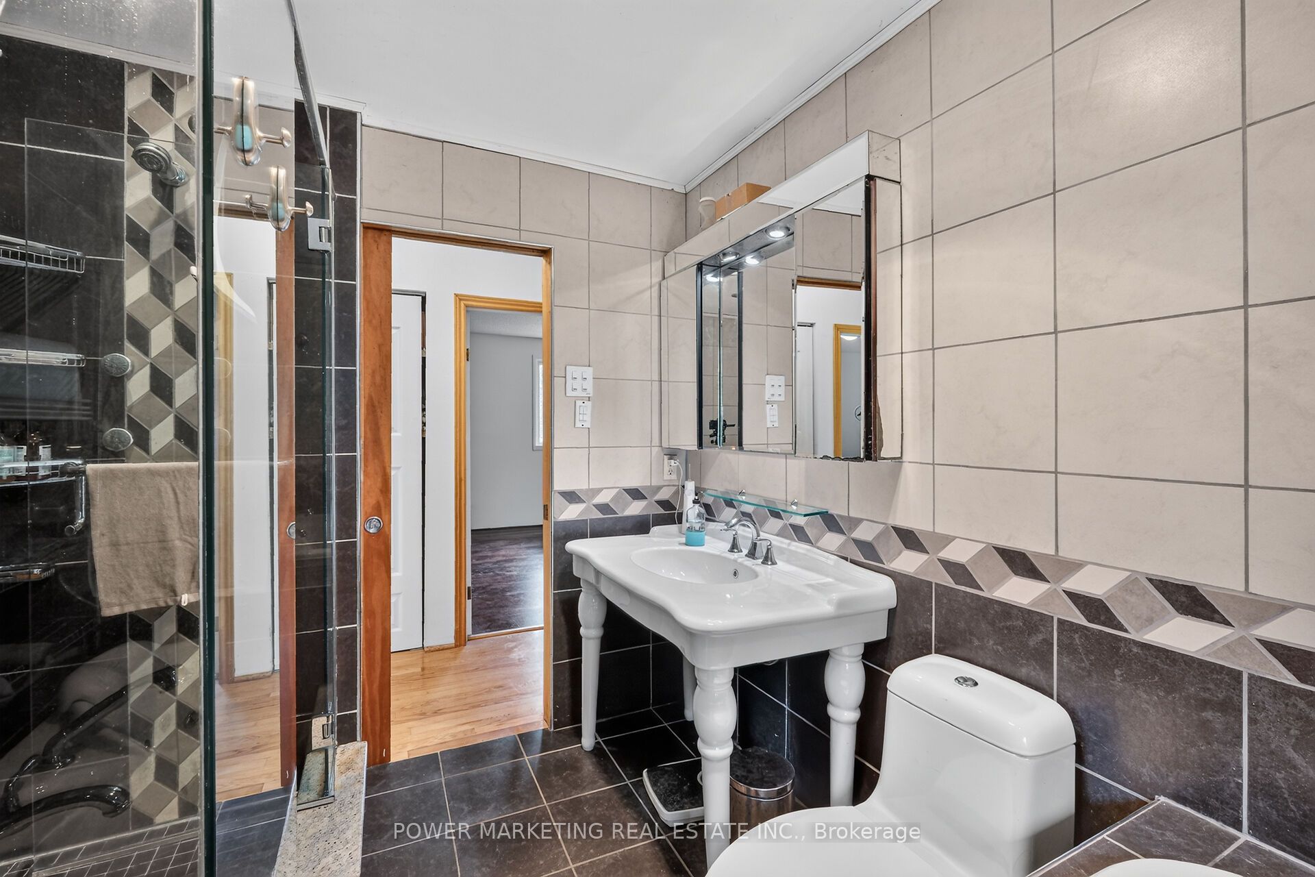 4828 Frank Kenny Road Property Photo 17