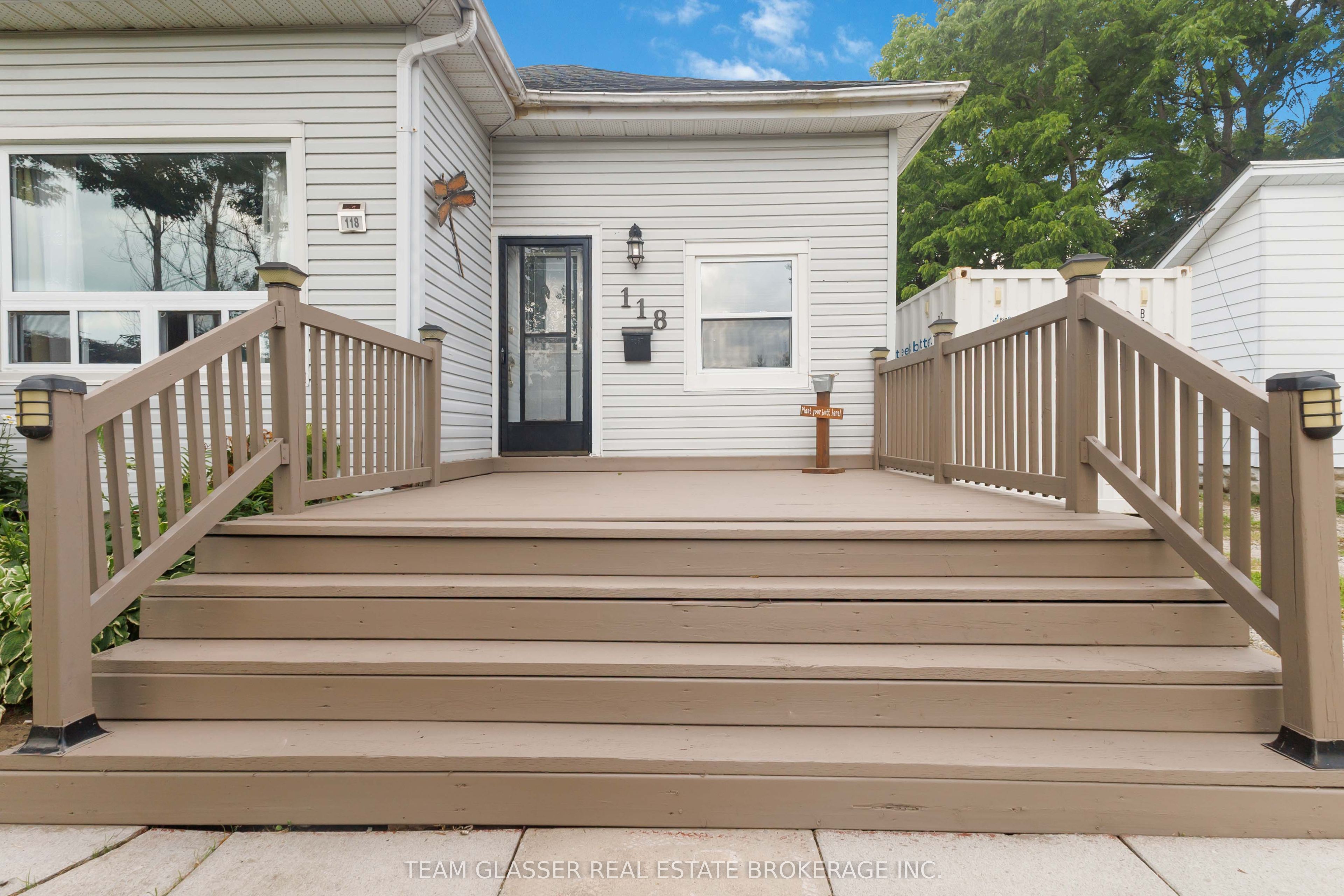 118 Inkerman Street Property Photo 6
